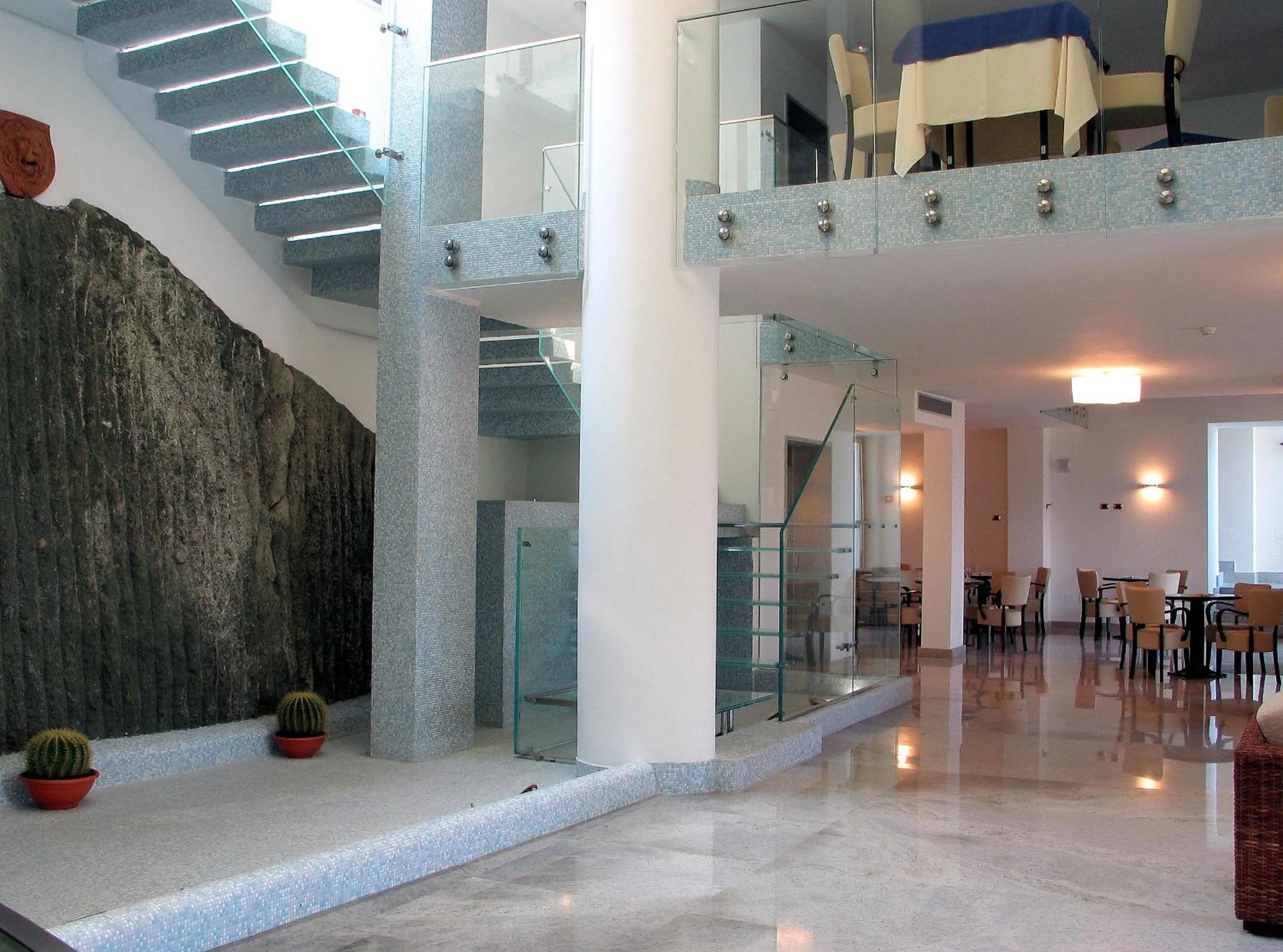 Restaurant/places to eat in Hotel Villa Carolina