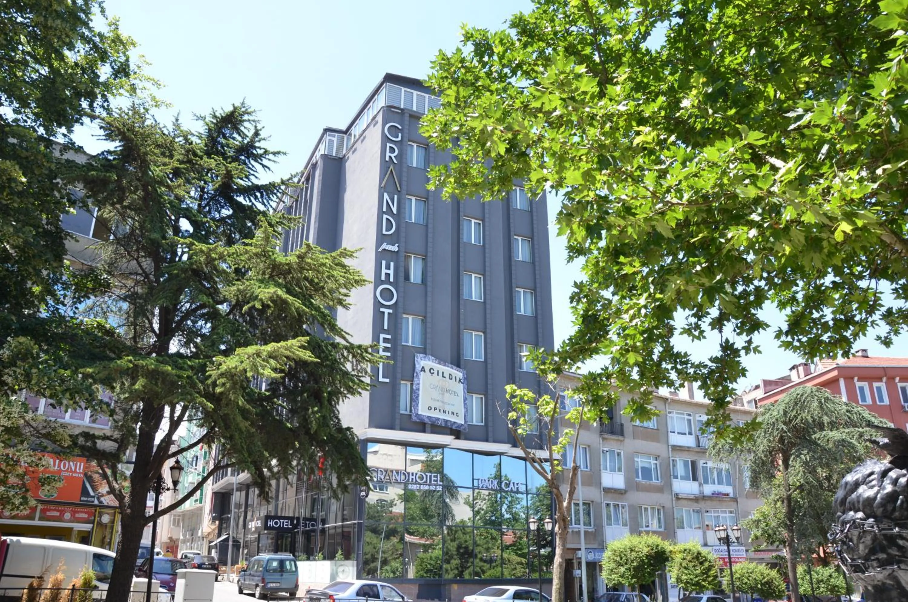 Property building in Grand Park Hotel Corlu City Center Bed and Breakfast