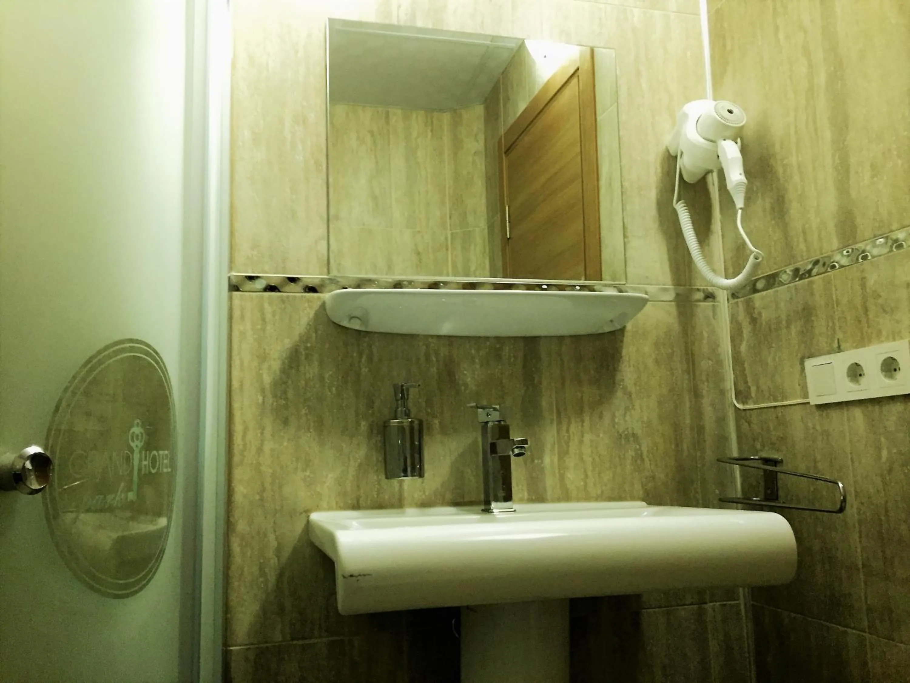 Grand Park Hotel Corlu City Center Bed and Breakfast