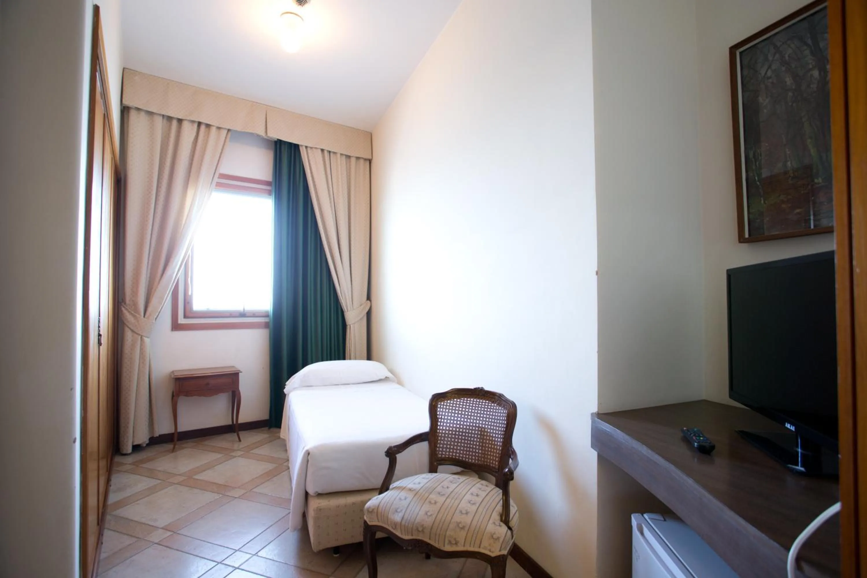 Bed in Hotel Ristorante Maga Circe