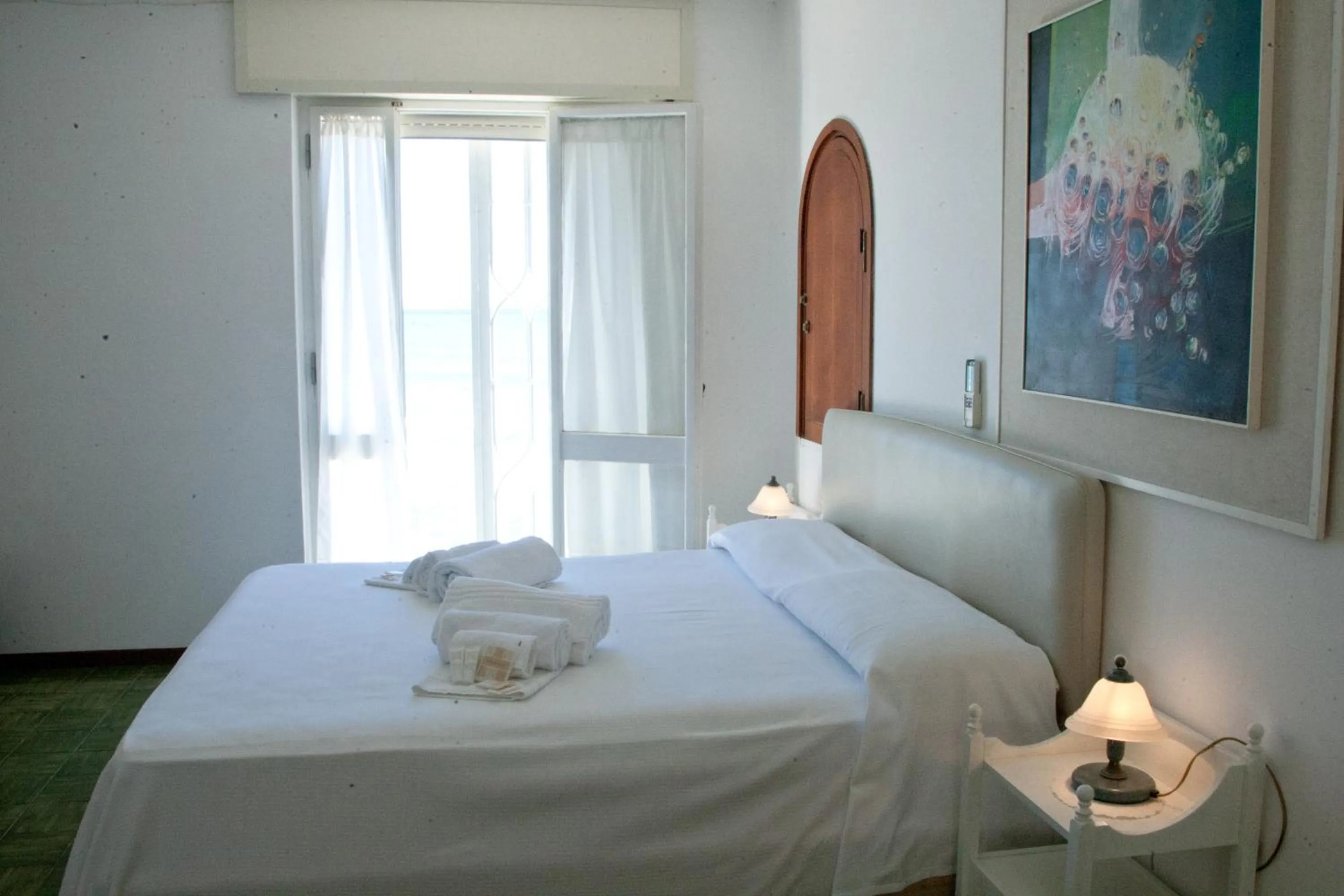 Bed in Hotel Ristorante Maga Circe