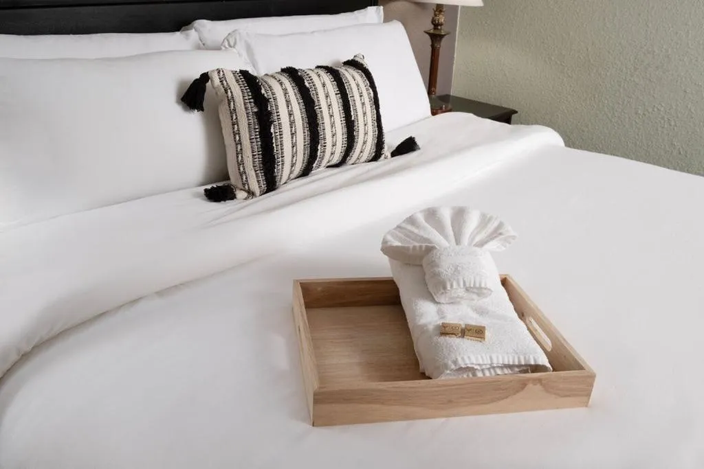 Bed in The Westerner - Extended Stay