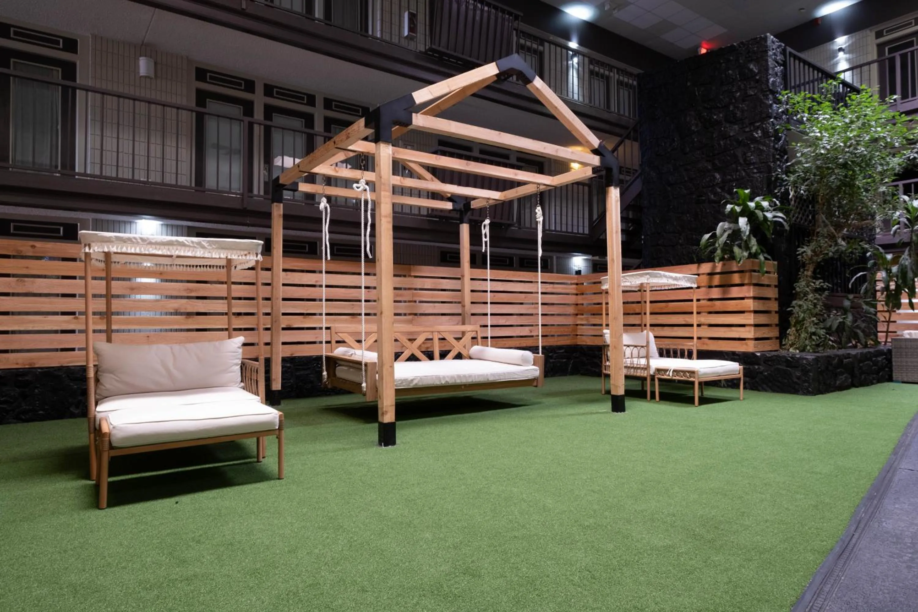 Seating area in The Westerner - Extended Stay