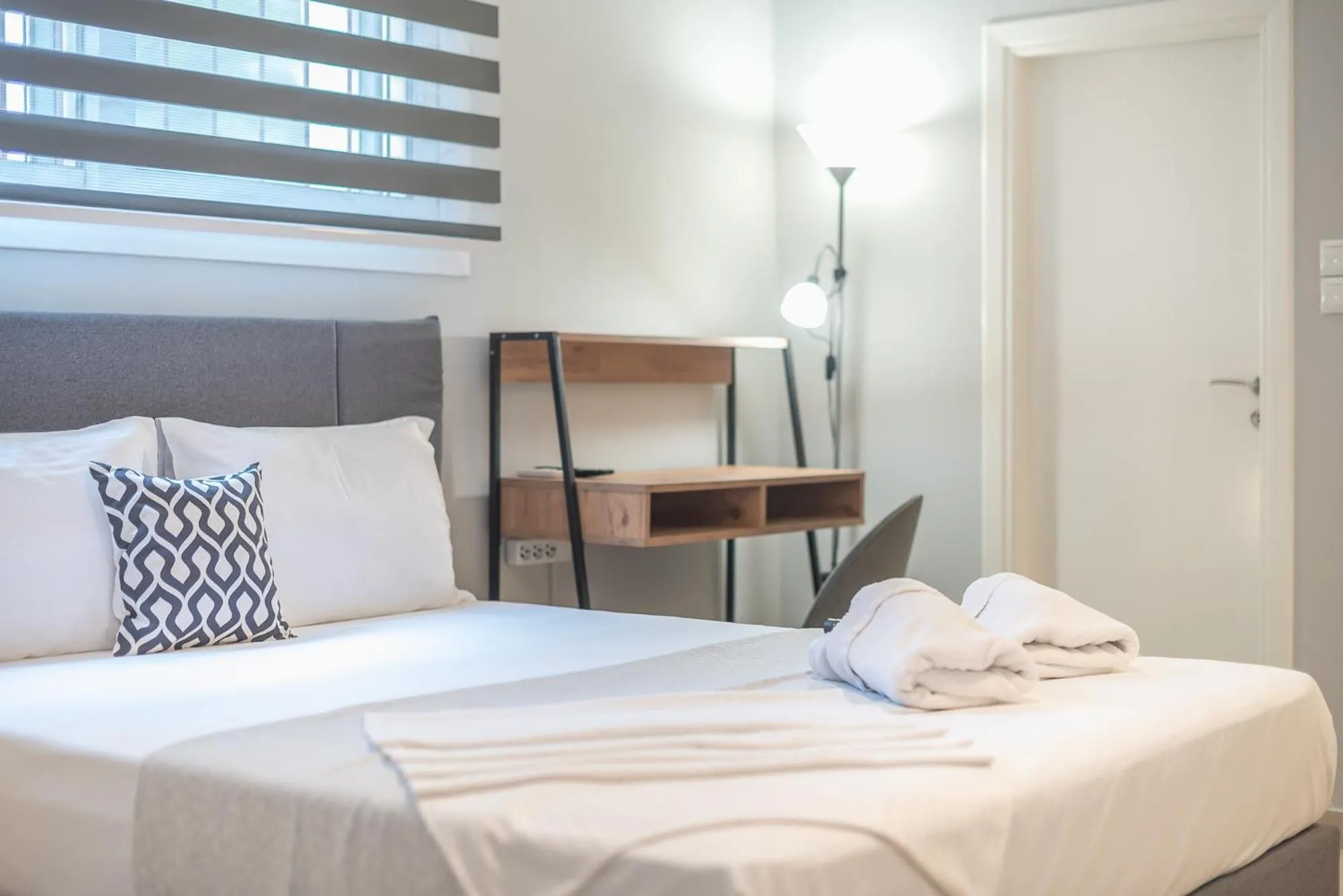 Bed in The Boutique Studio by CloudKeys