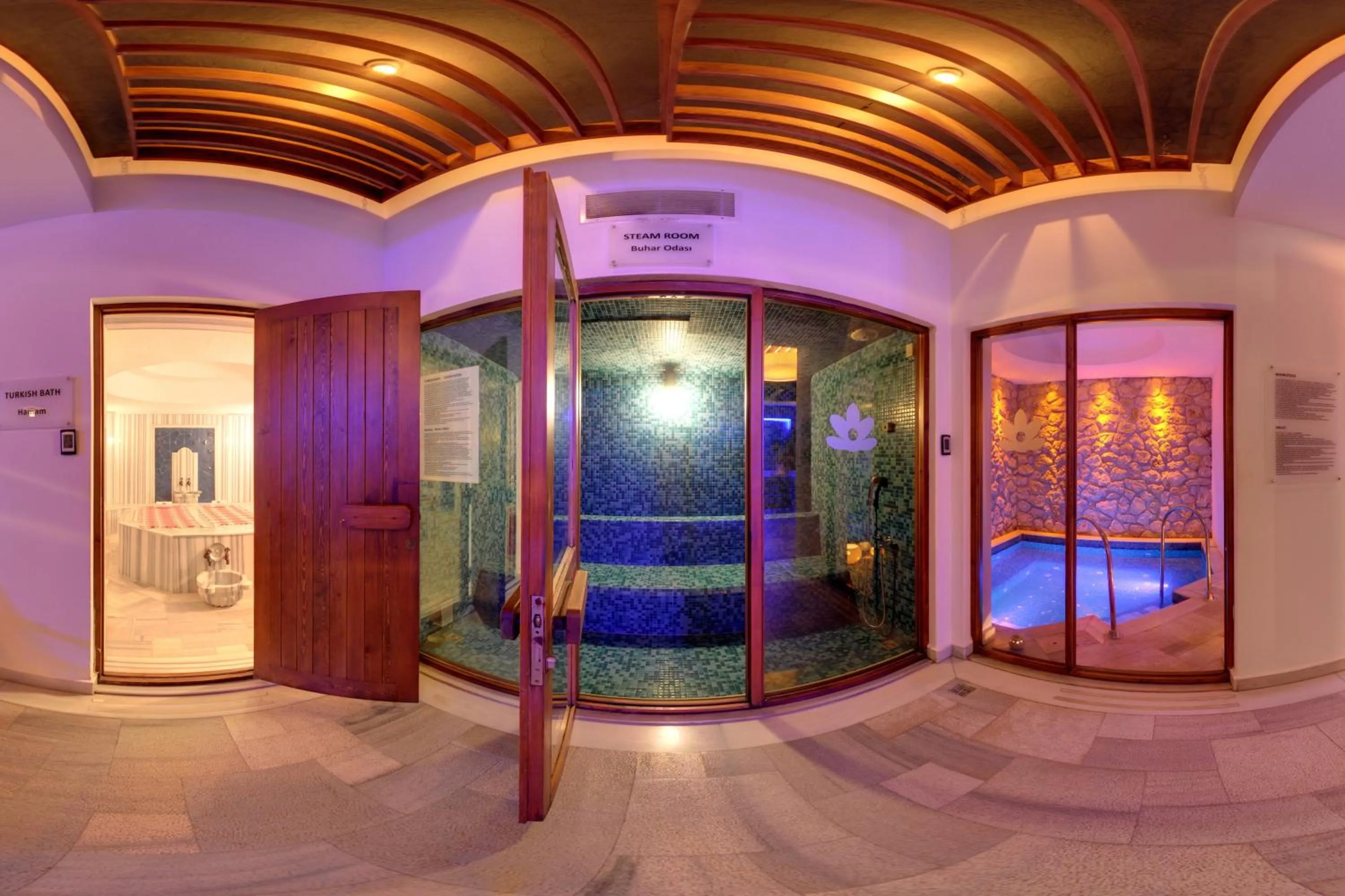 Massage in Montana Pine Resort - All Inclusive