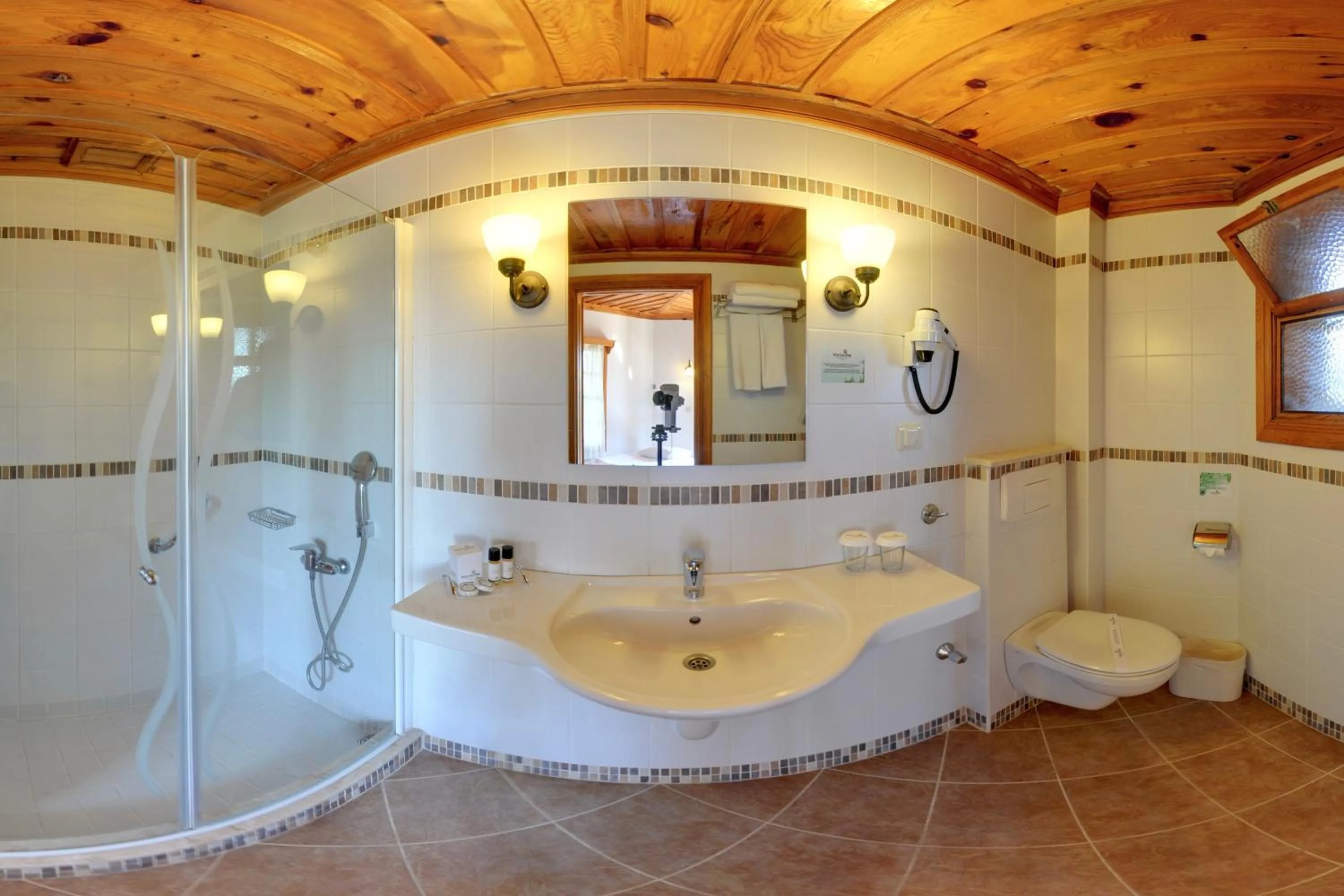 Shower in Montana Pine Resort - All Inclusive