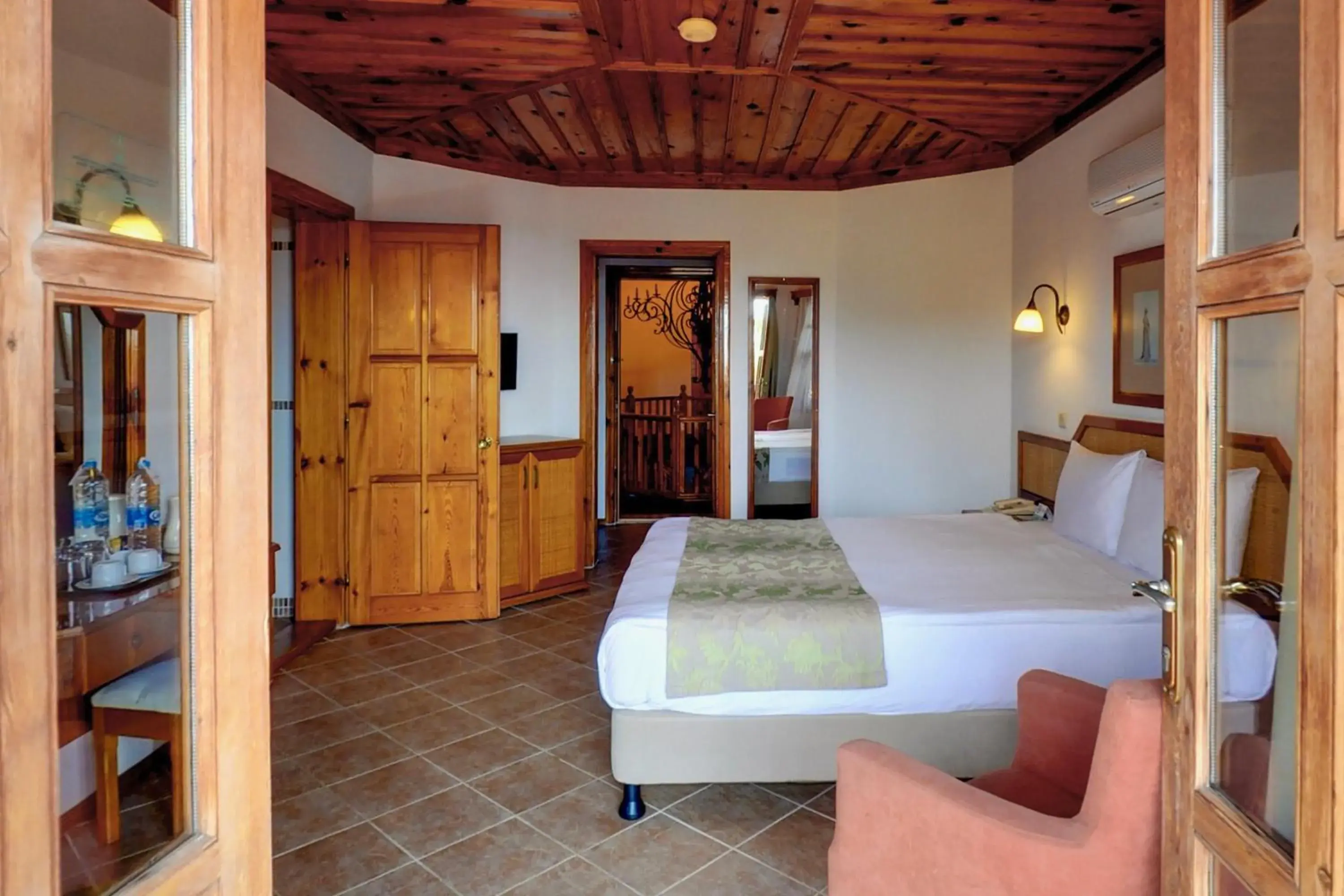 Standard Mountain Room in Montana Pine Resort - All Inclusive Standard Mountain Room in Montana Pine Resort - All Inclusive