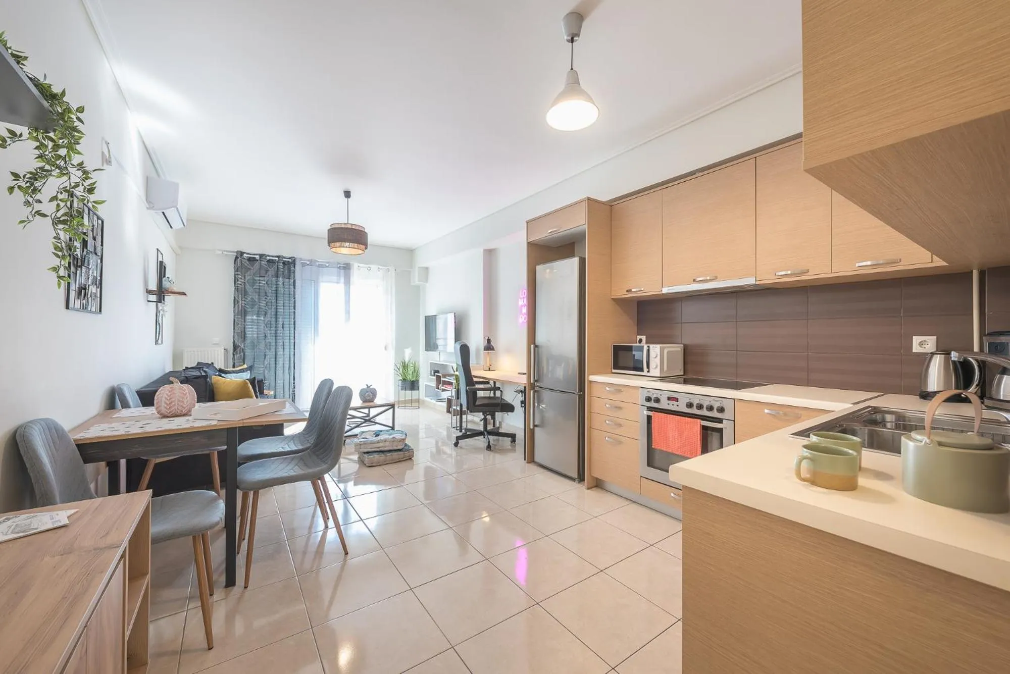 Living room in Elegant Home with Balcony by CloudKeys