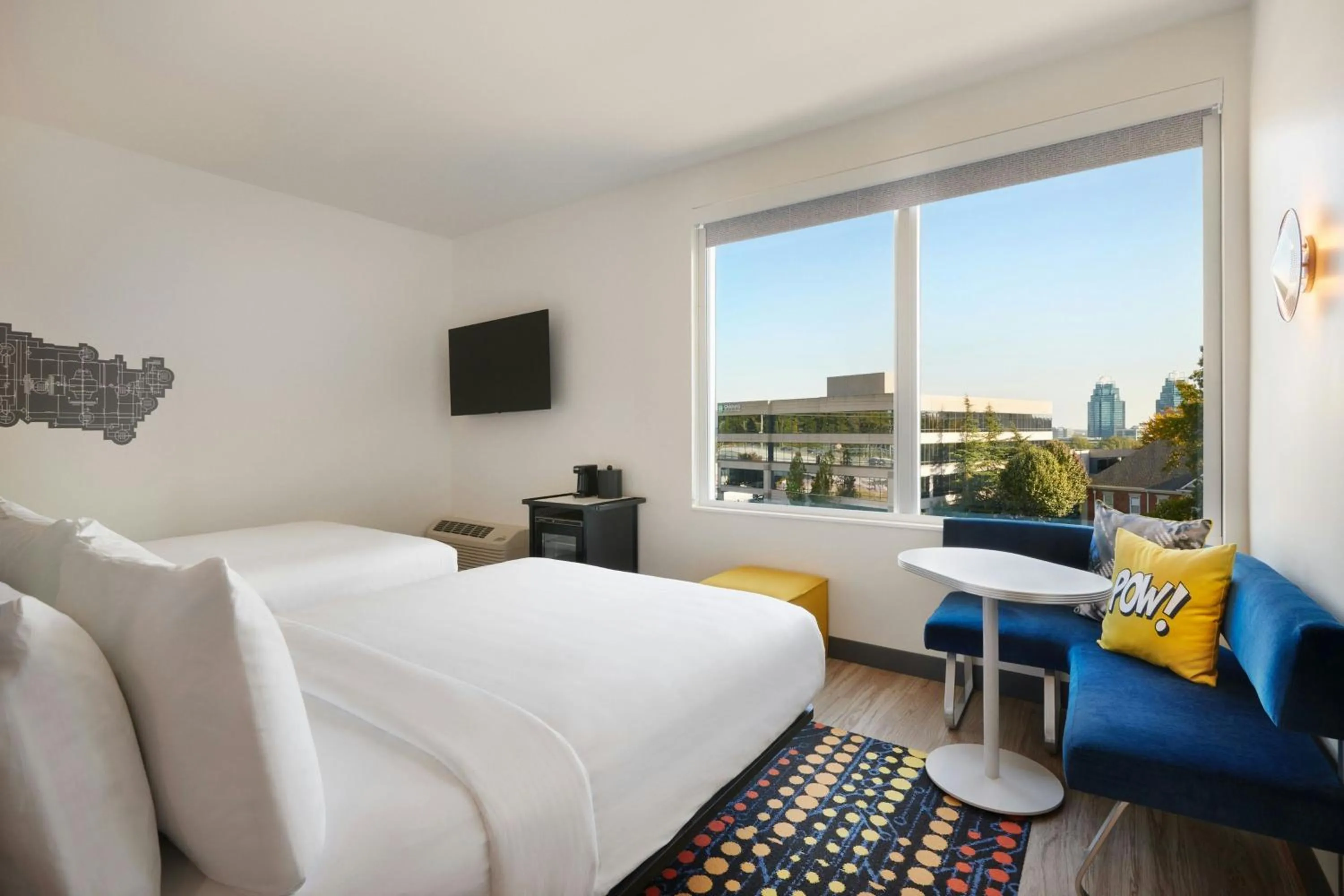 Photo of the whole room, Bed in Aloft Atlanta Perimeter Center