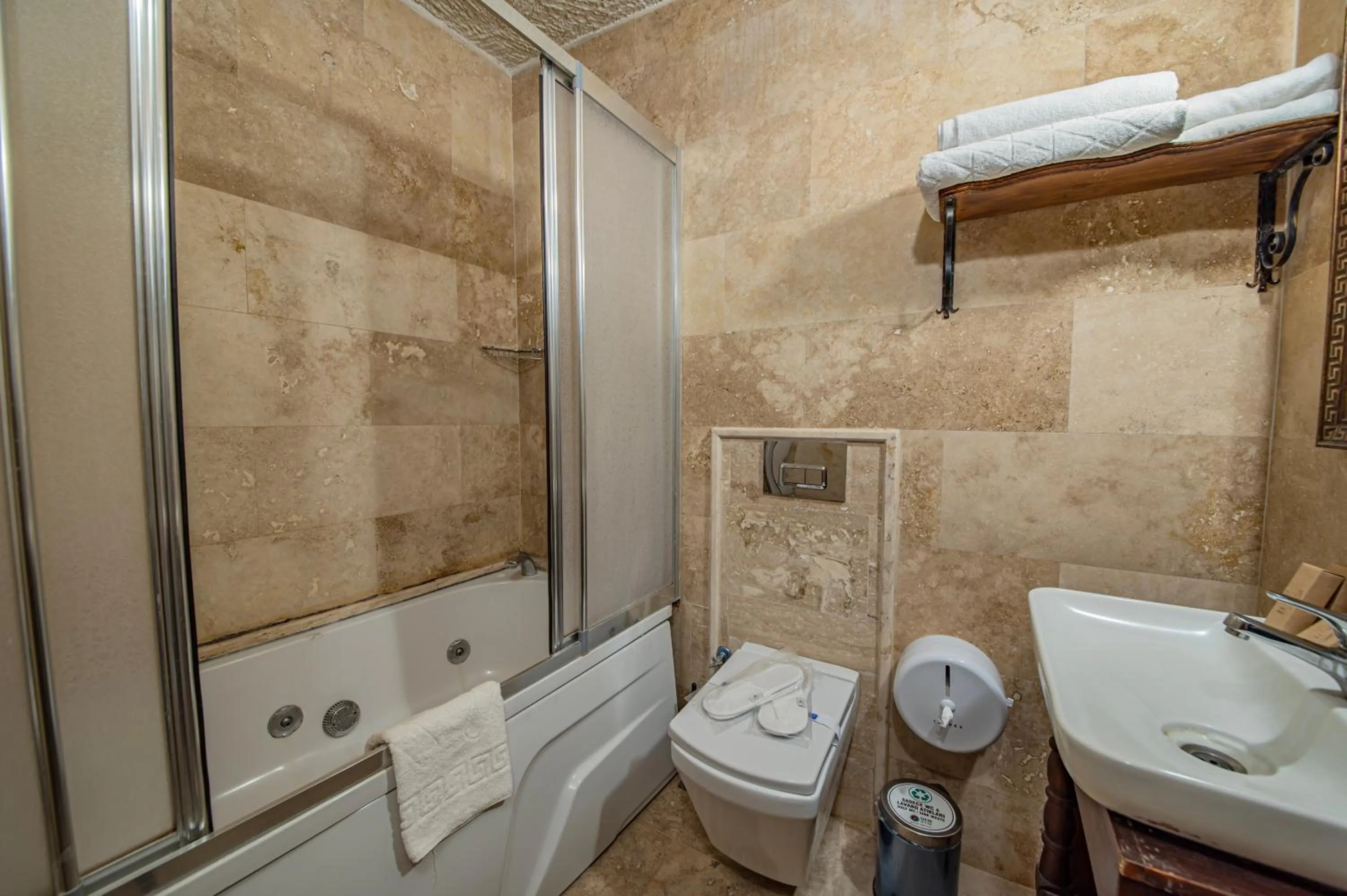 Bathroom in Ascension Cave Suites - Special Class