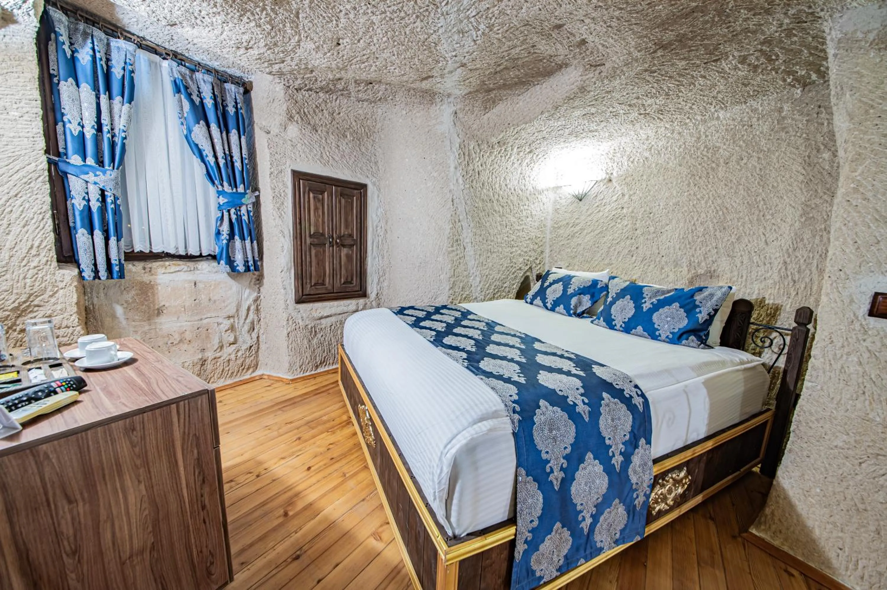 Bed in Ascension Cave Suites - Special Class