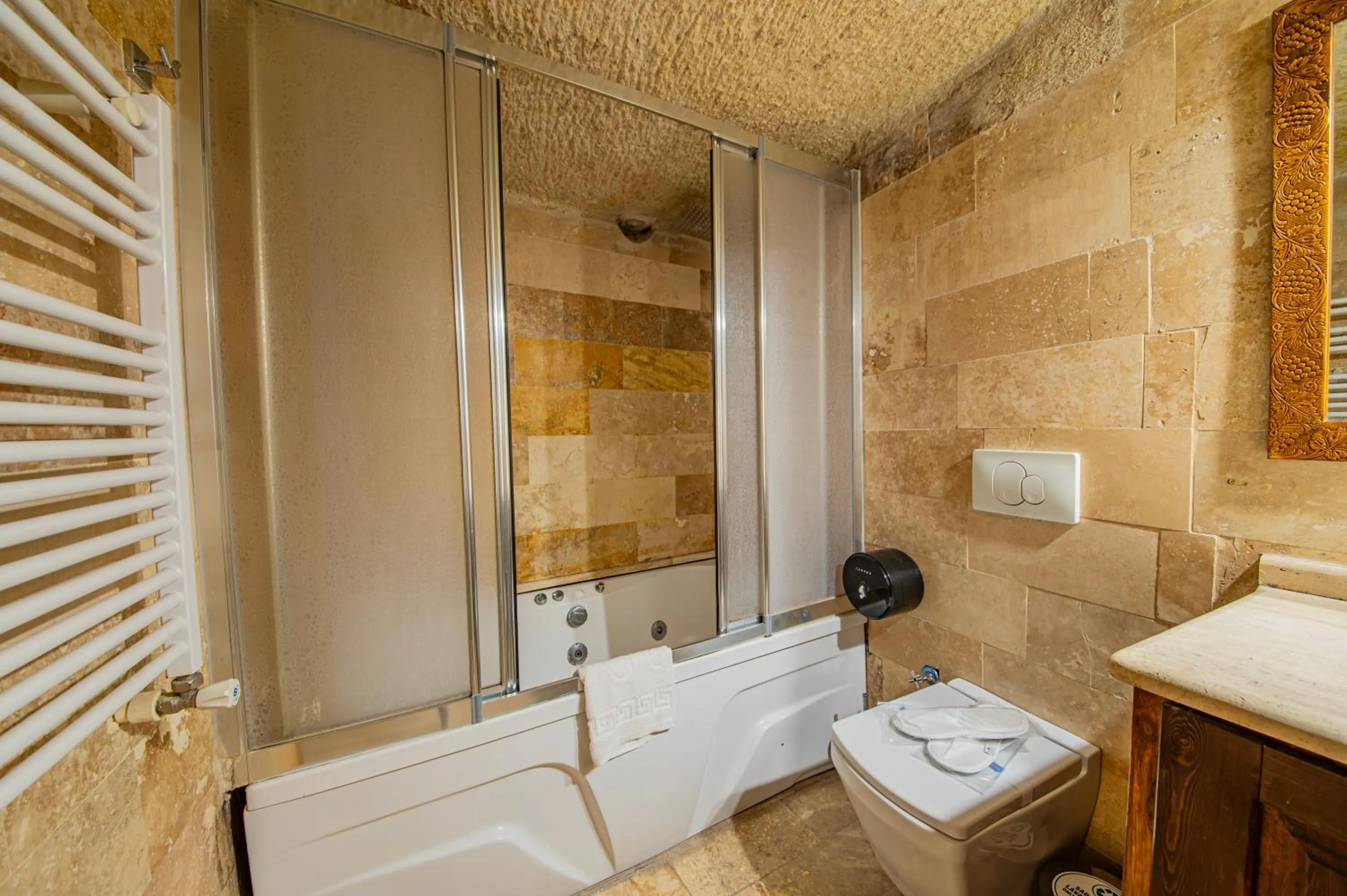 Bathroom in Ascension Cave Suites - Special Class
