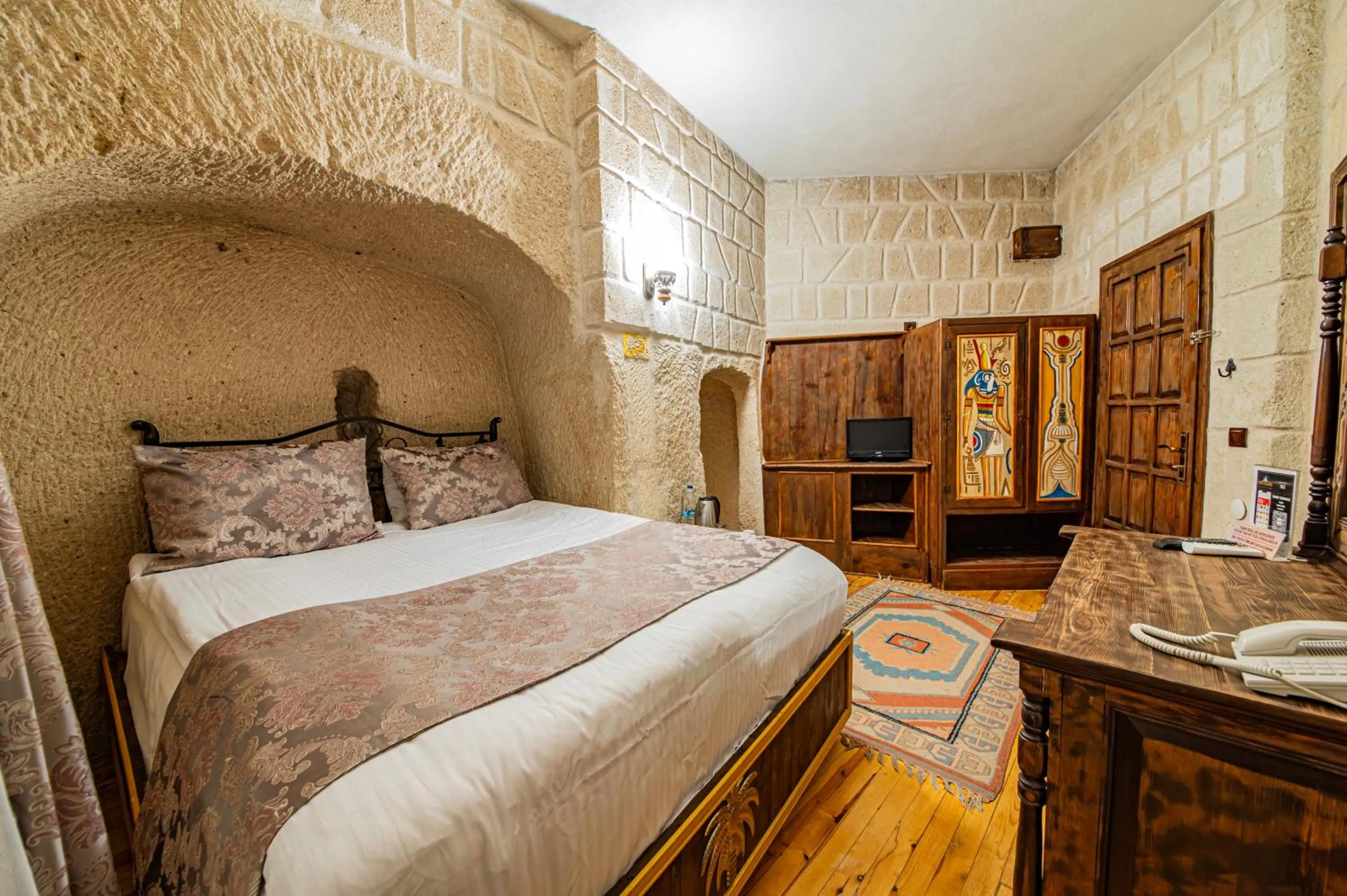 Bed in Ascension Cave Suites - Special Class