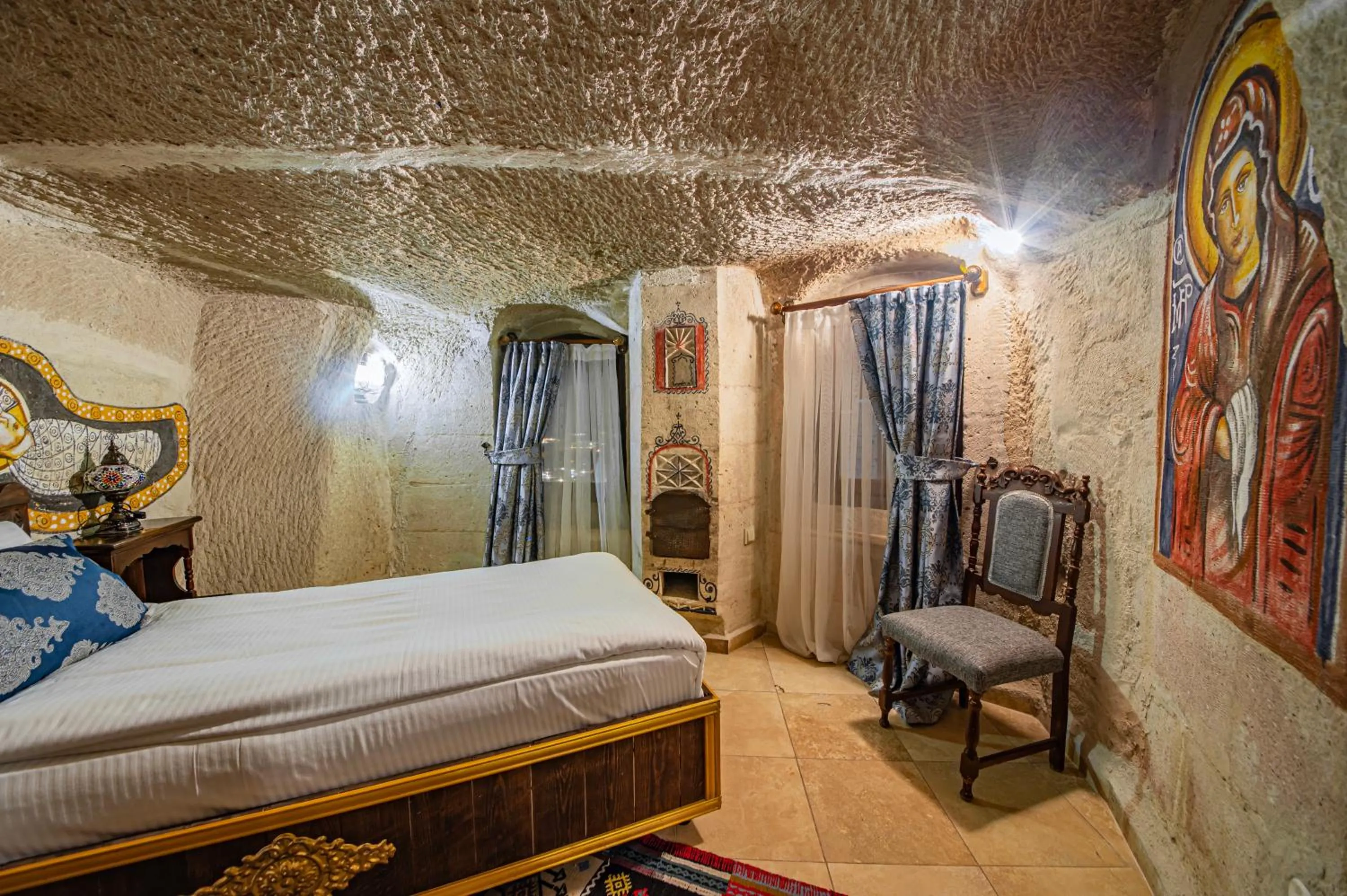 Bed in Ascension Cave Suites - Special Class