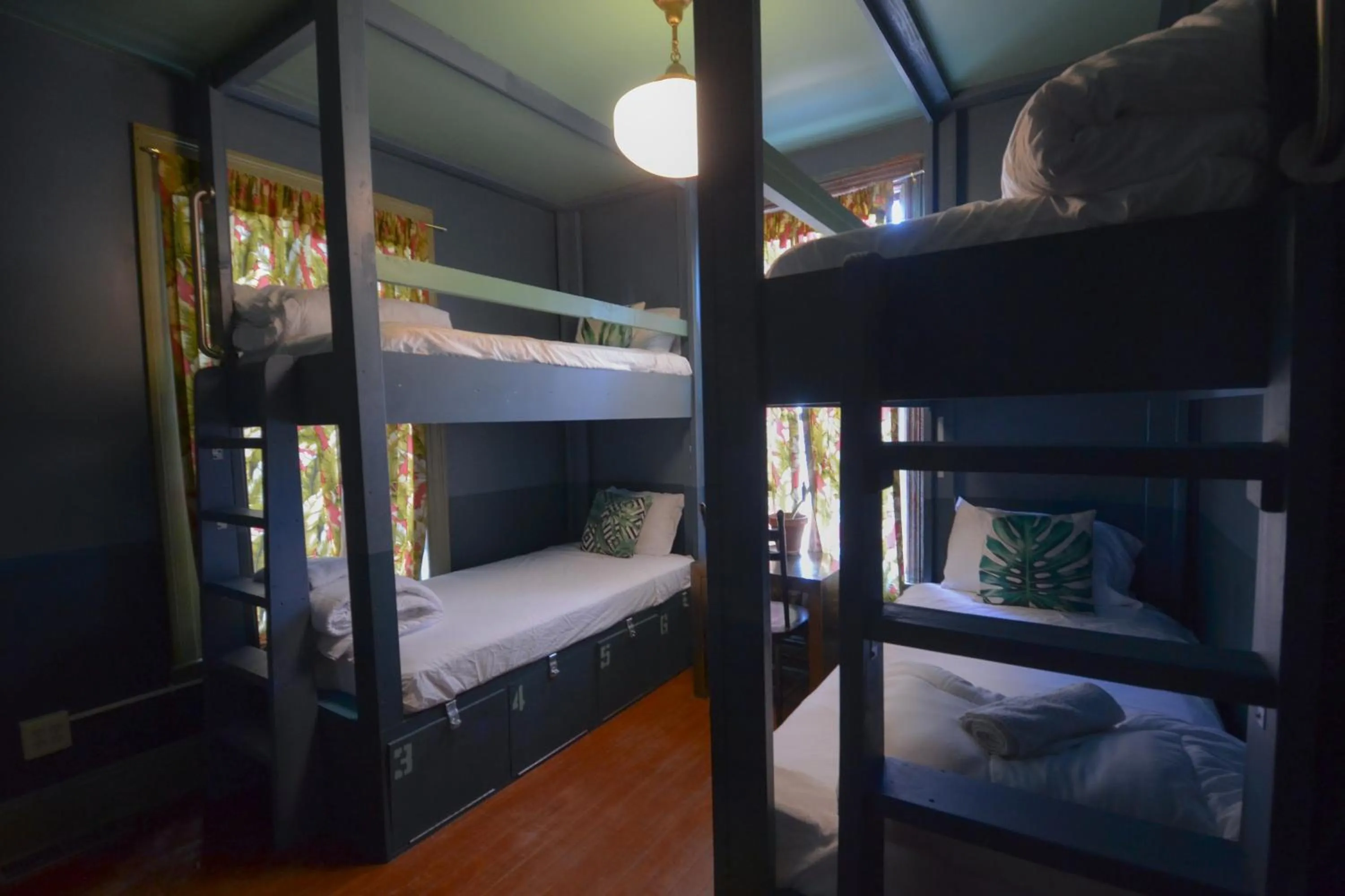 Bedroom, Bed in Michie Hostel