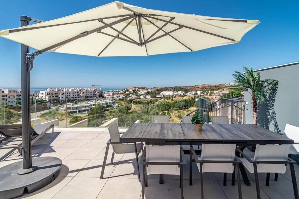 Other in Oasis325- Top class penthouse with stunning views
