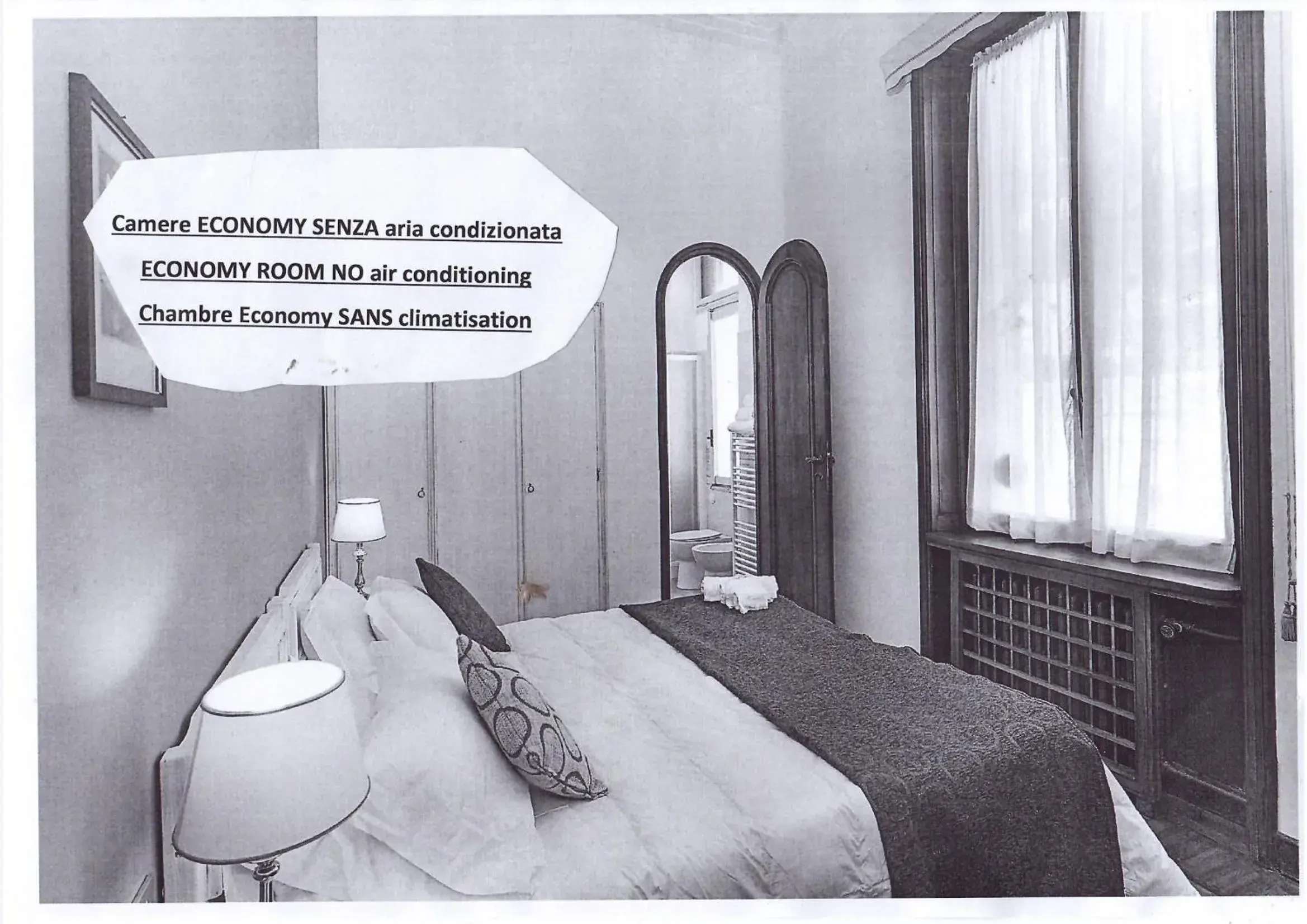 Economy Double Room in Hotel Villa Maria Economy Double Room in Hotel Villa Maria