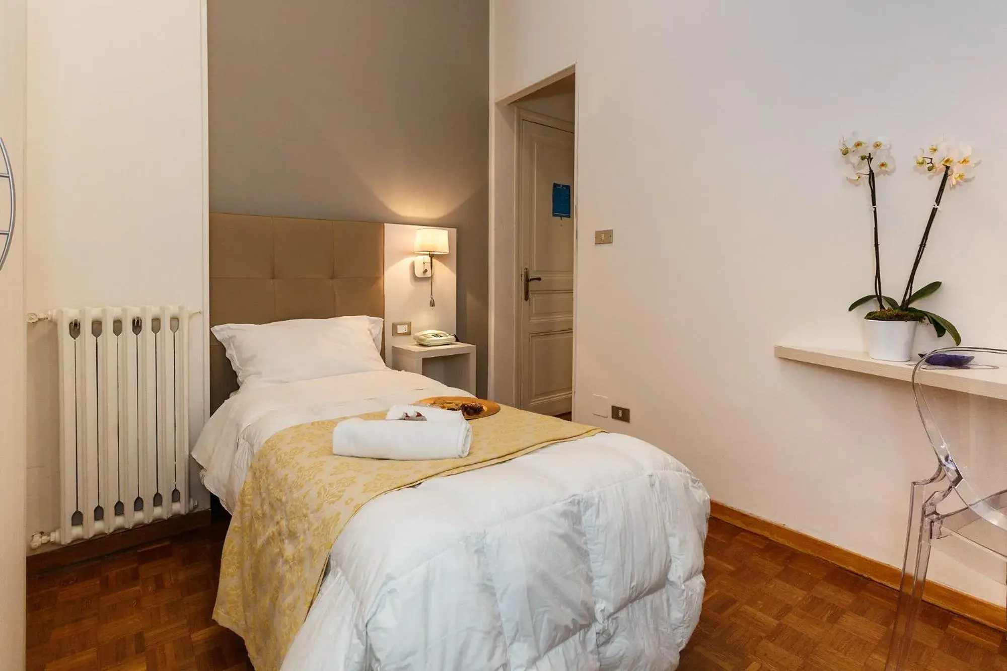 Standard Single Room in Hotel Villa Maria Standard Single Room in Hotel Villa Maria