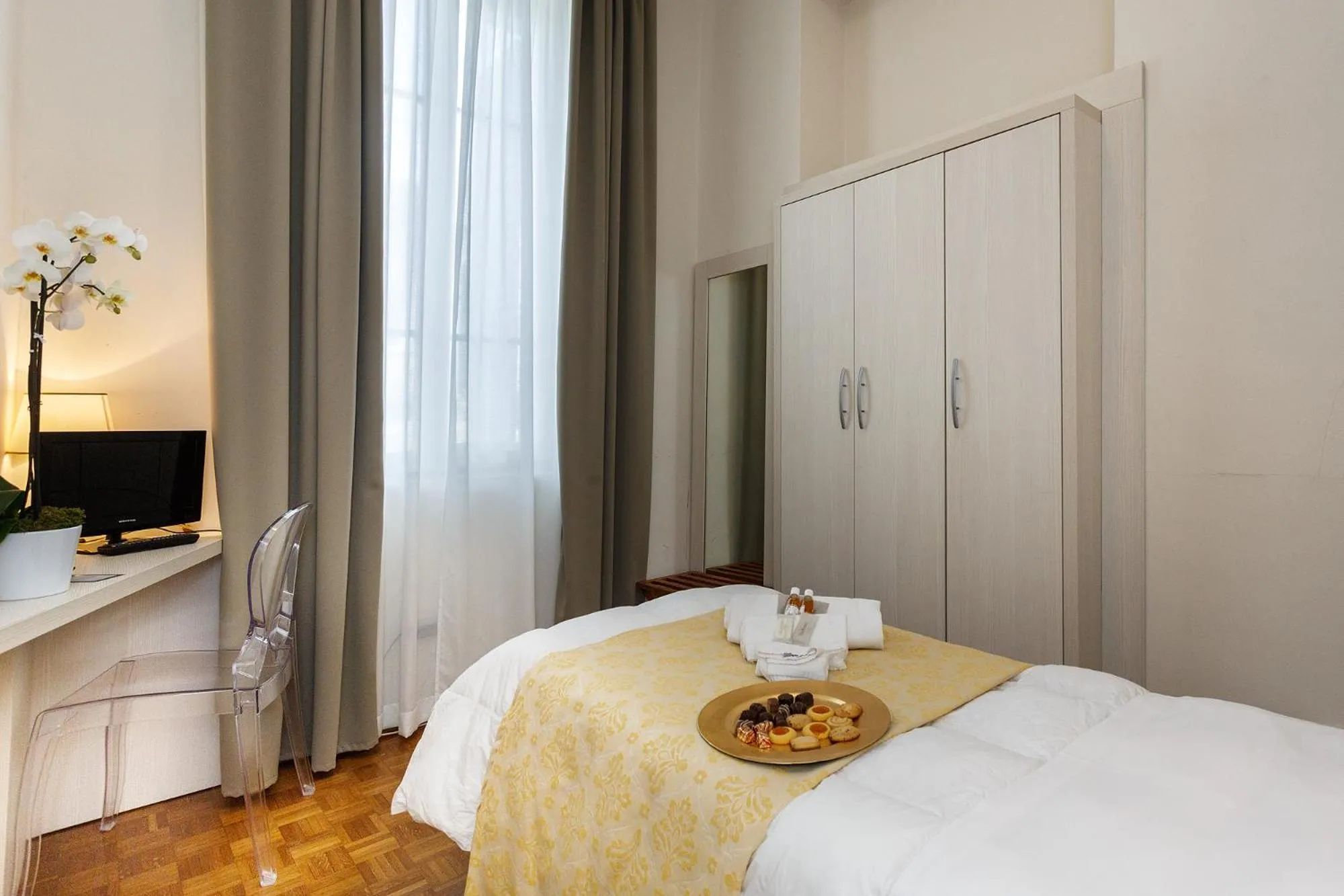 Photo of the whole room, Bed in Hotel Villa Maria