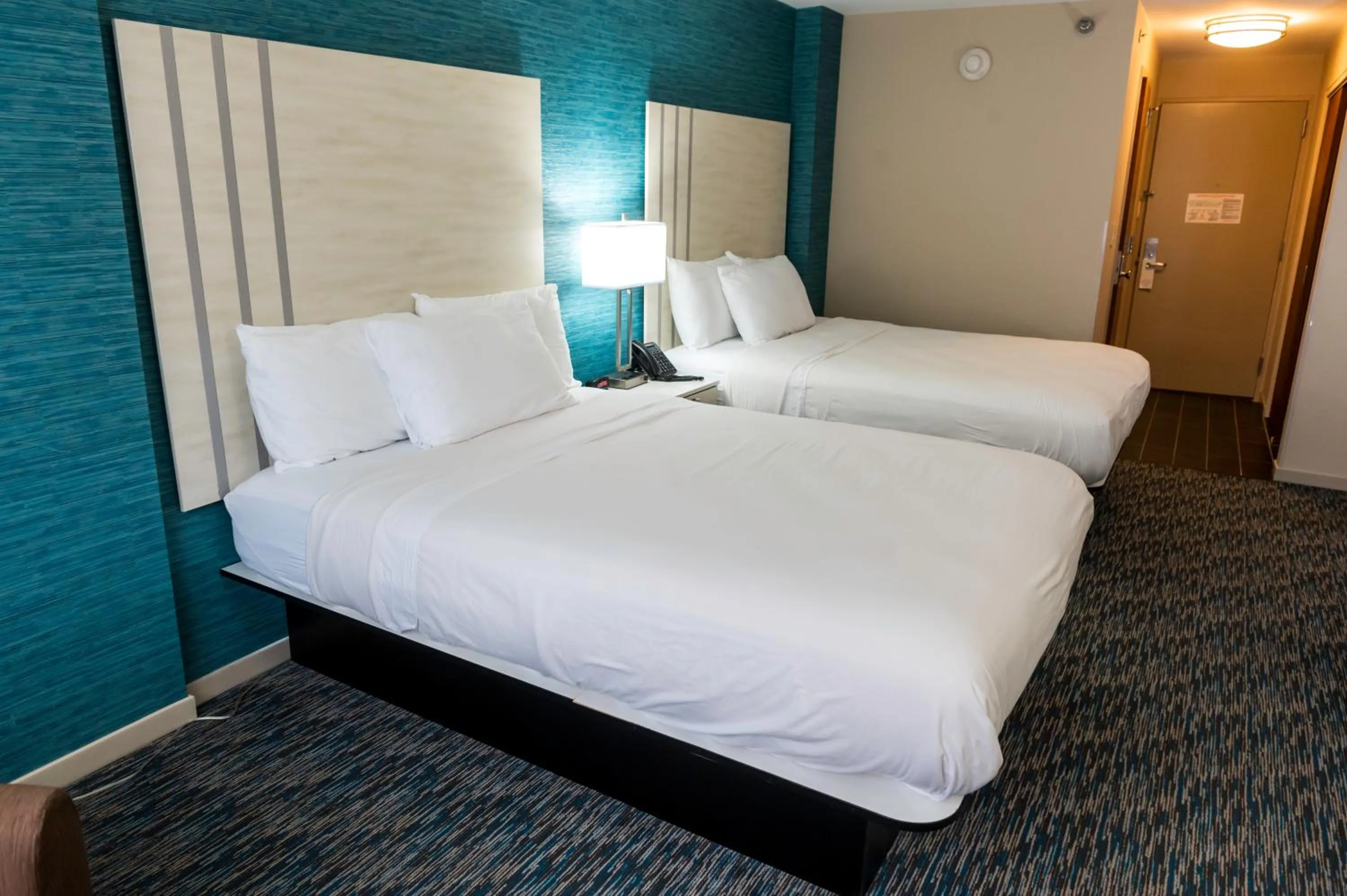 Bed in Illinois Beach Hotel