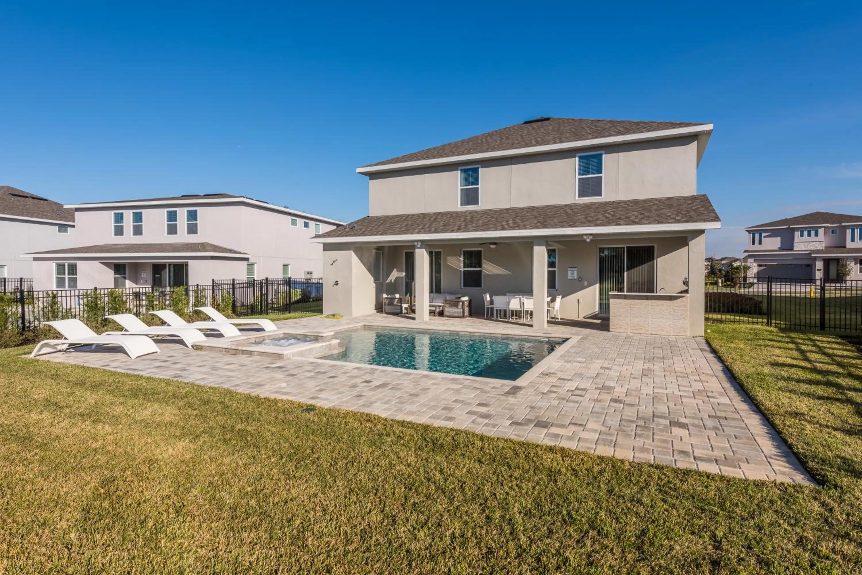 Property building in Encore Resort and Water Park at Reunion by Rentyl