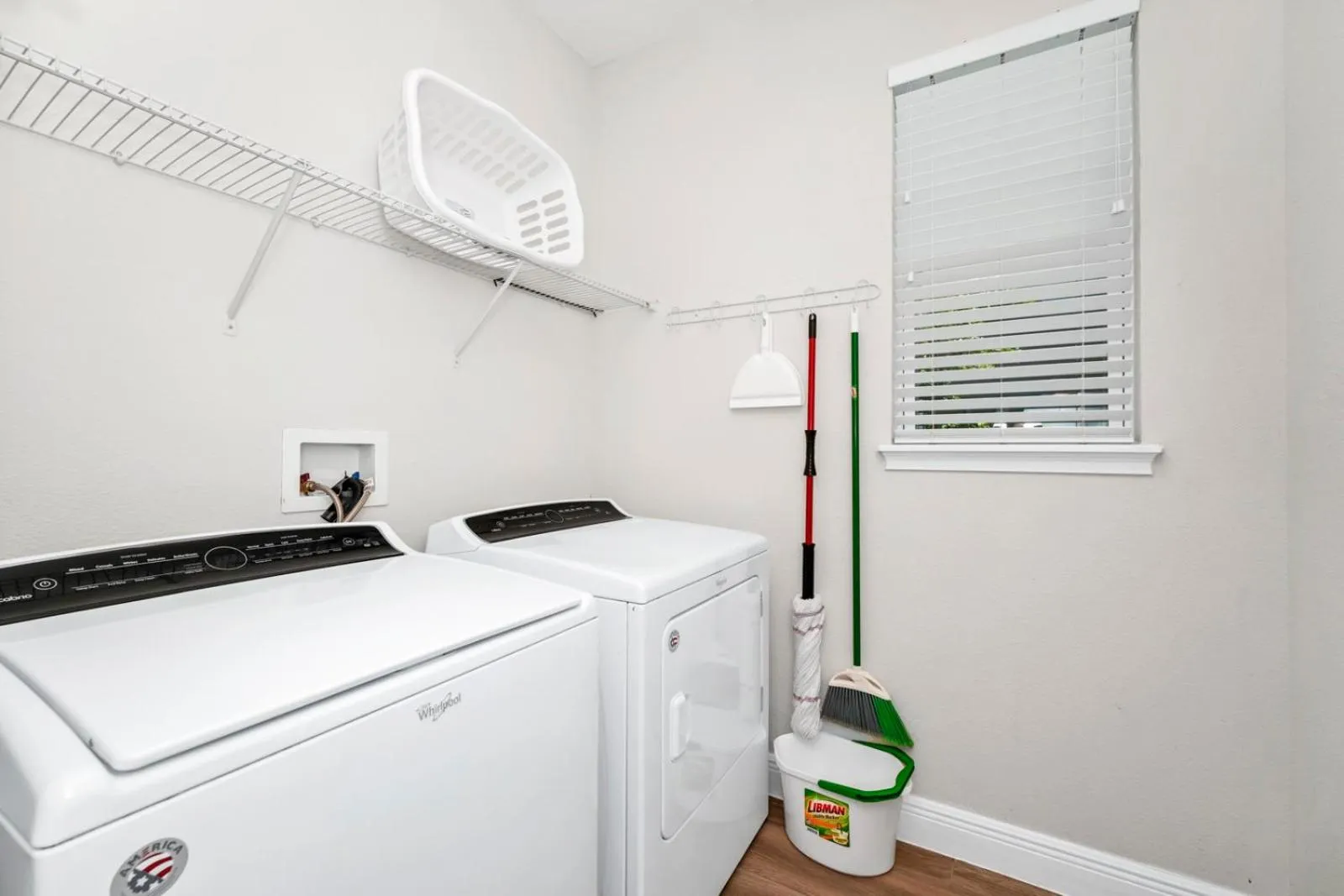 washing machine in Encore Resort and Water Park at Reunion by Rentyl