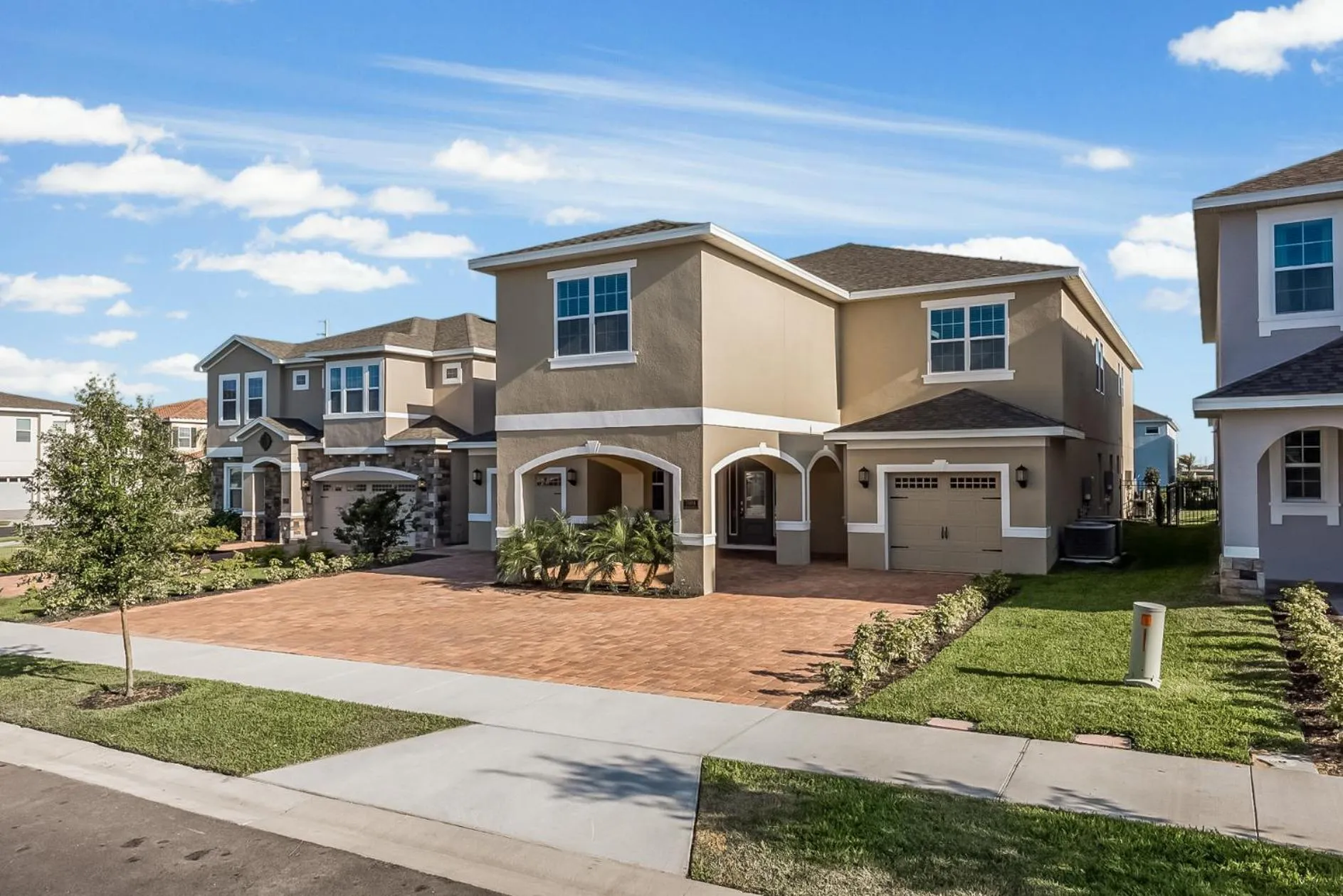 Property building in Encore Resort and Water Park at Reunion by Rentyl