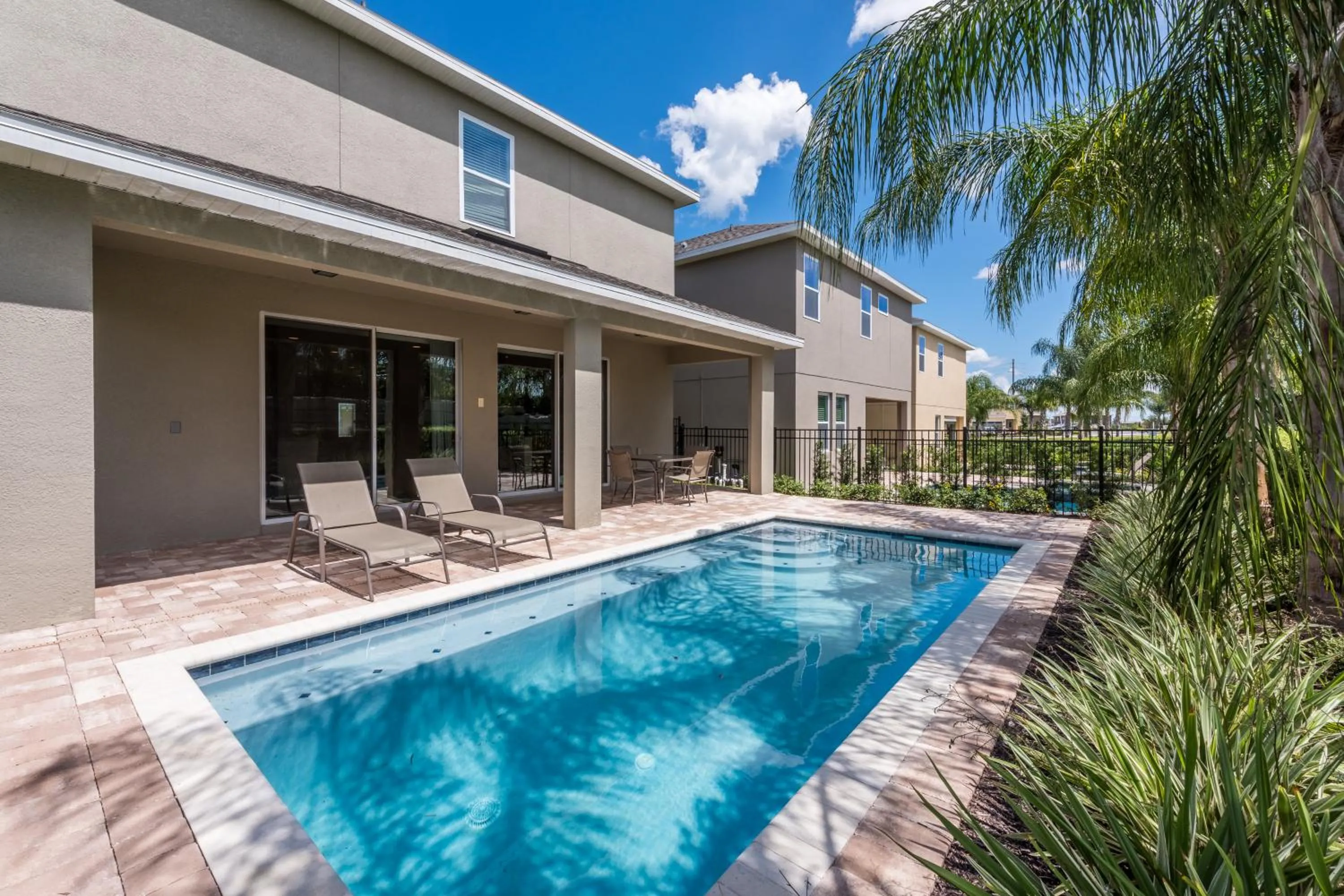 Property building in Encore Resort and Water Park at Reunion by Rentyl