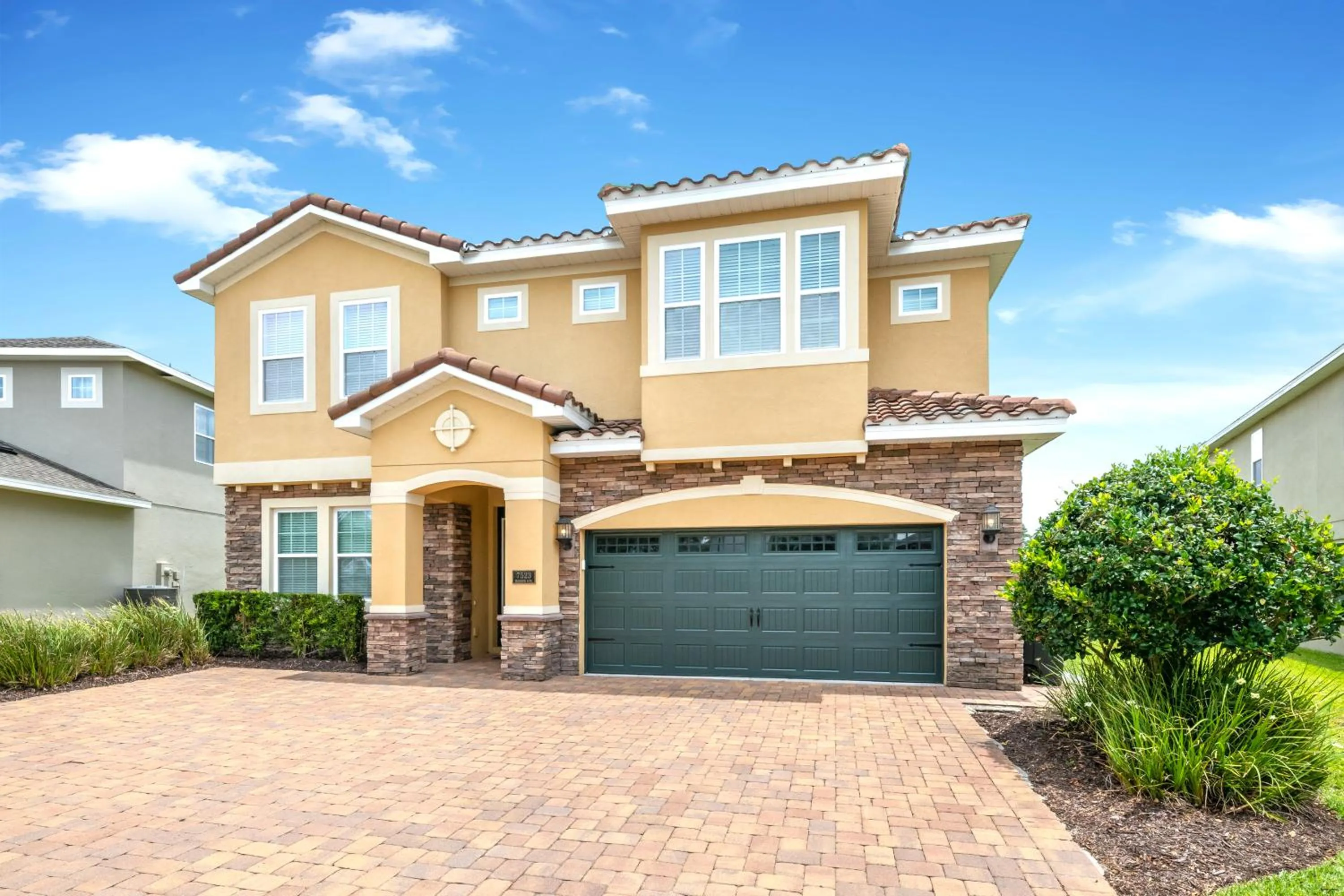 Property building in Encore Resort and Water Park at Reunion by Rentyl