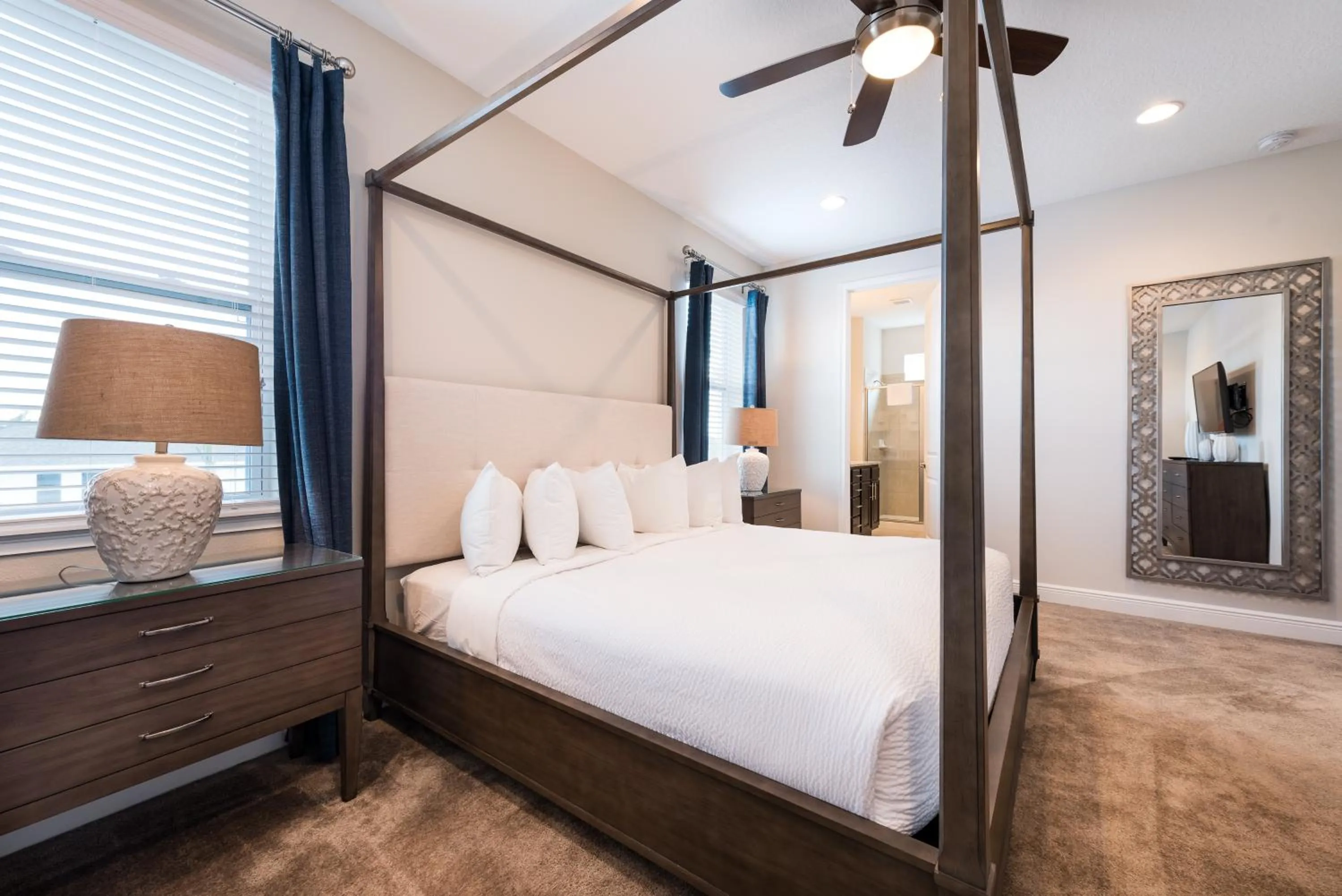 Bed in Encore Resort and Water Park at Reunion by Rentyl