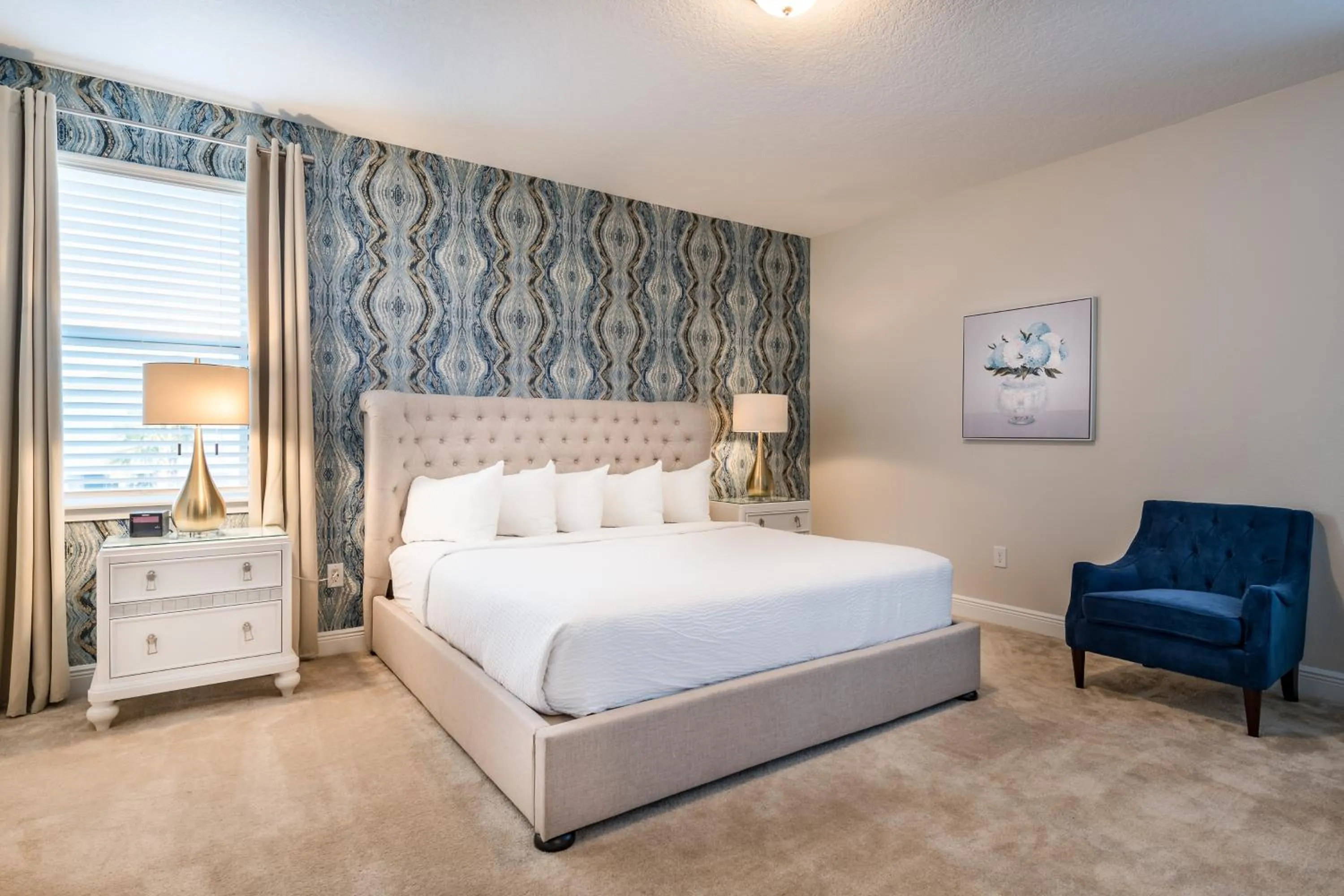 Bed in Encore Resort and Water Park at Reunion by Rentyl