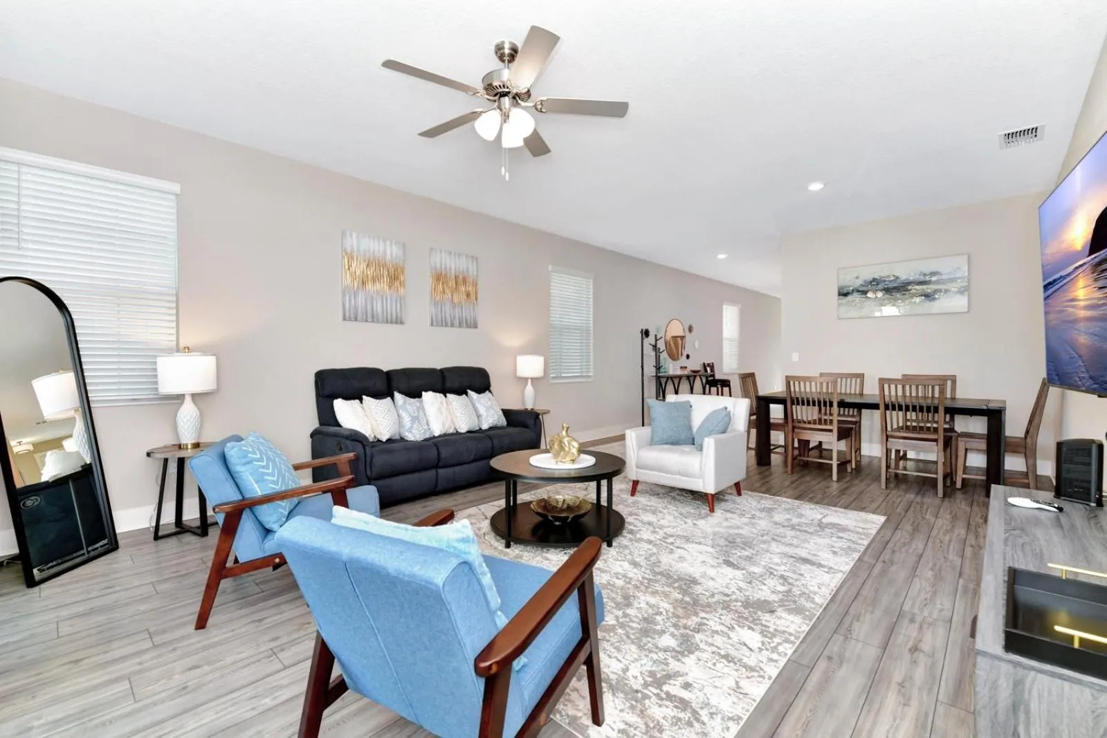 TV and multimedia in Encore Resort and Water Park at Reunion by Rentyl