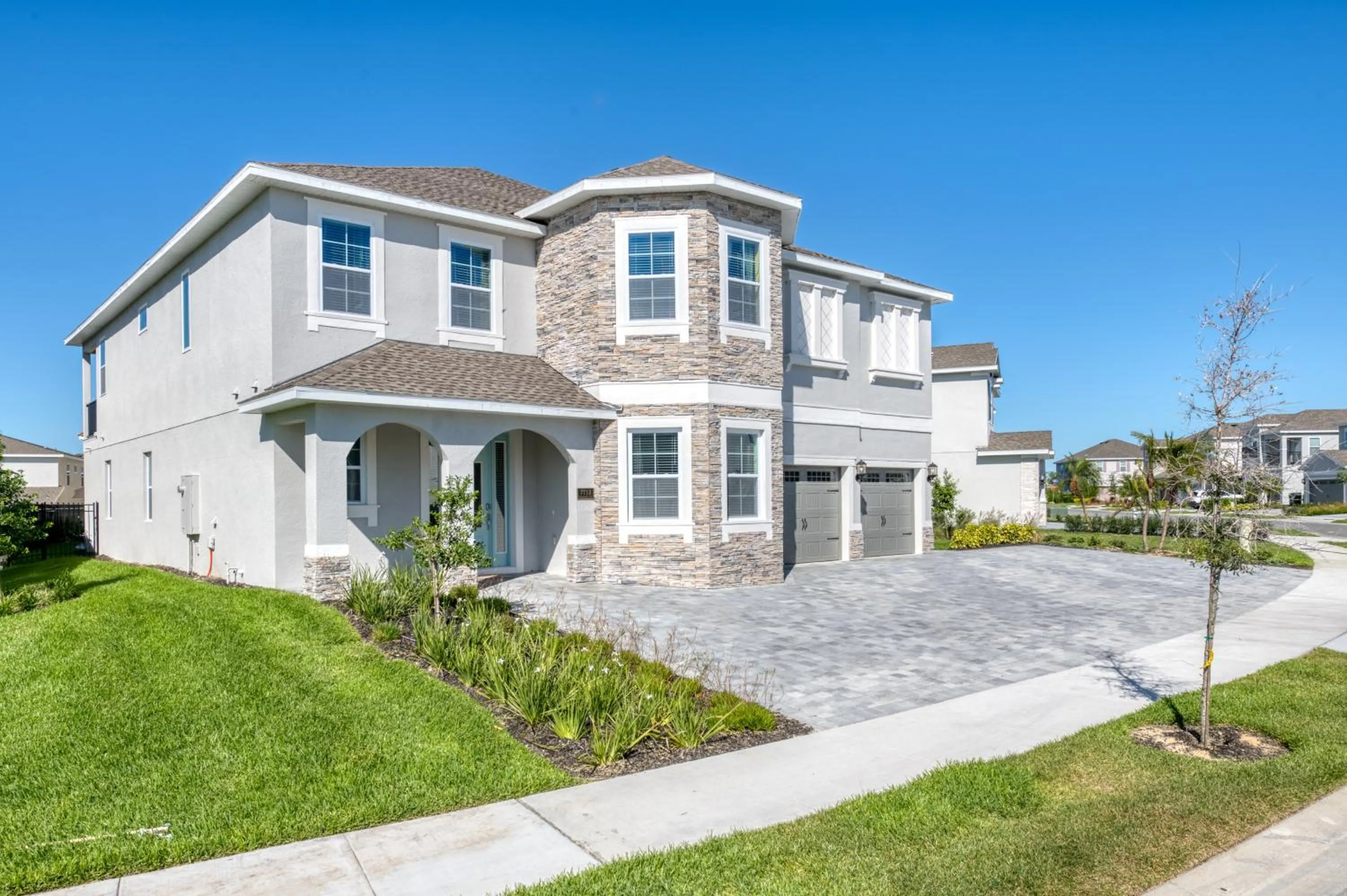 Property building in Encore Resort and Water Park at Reunion by Rentyl