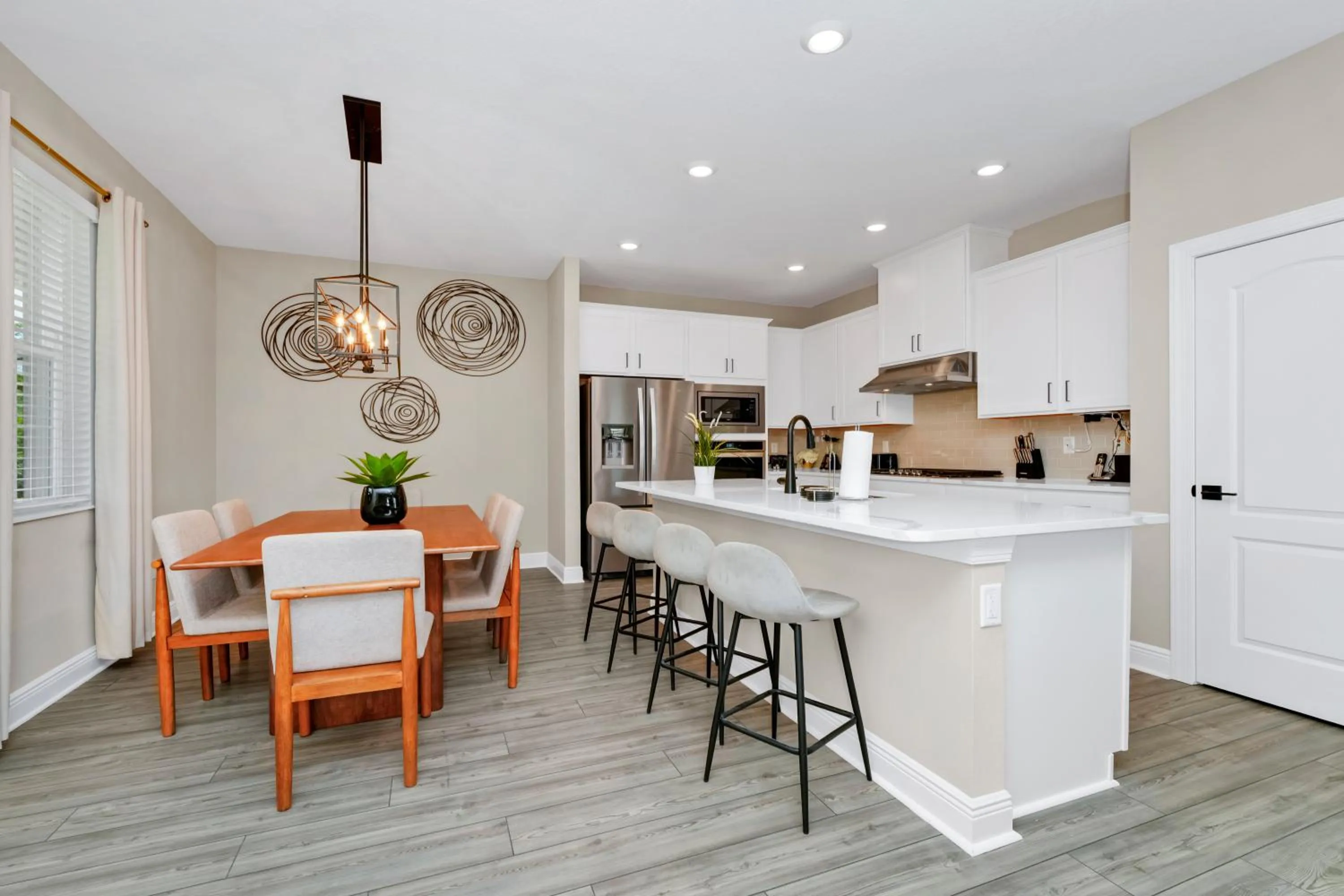 Kitchen or kitchenette in Encore Resort and Water Park at Reunion by Rentyl