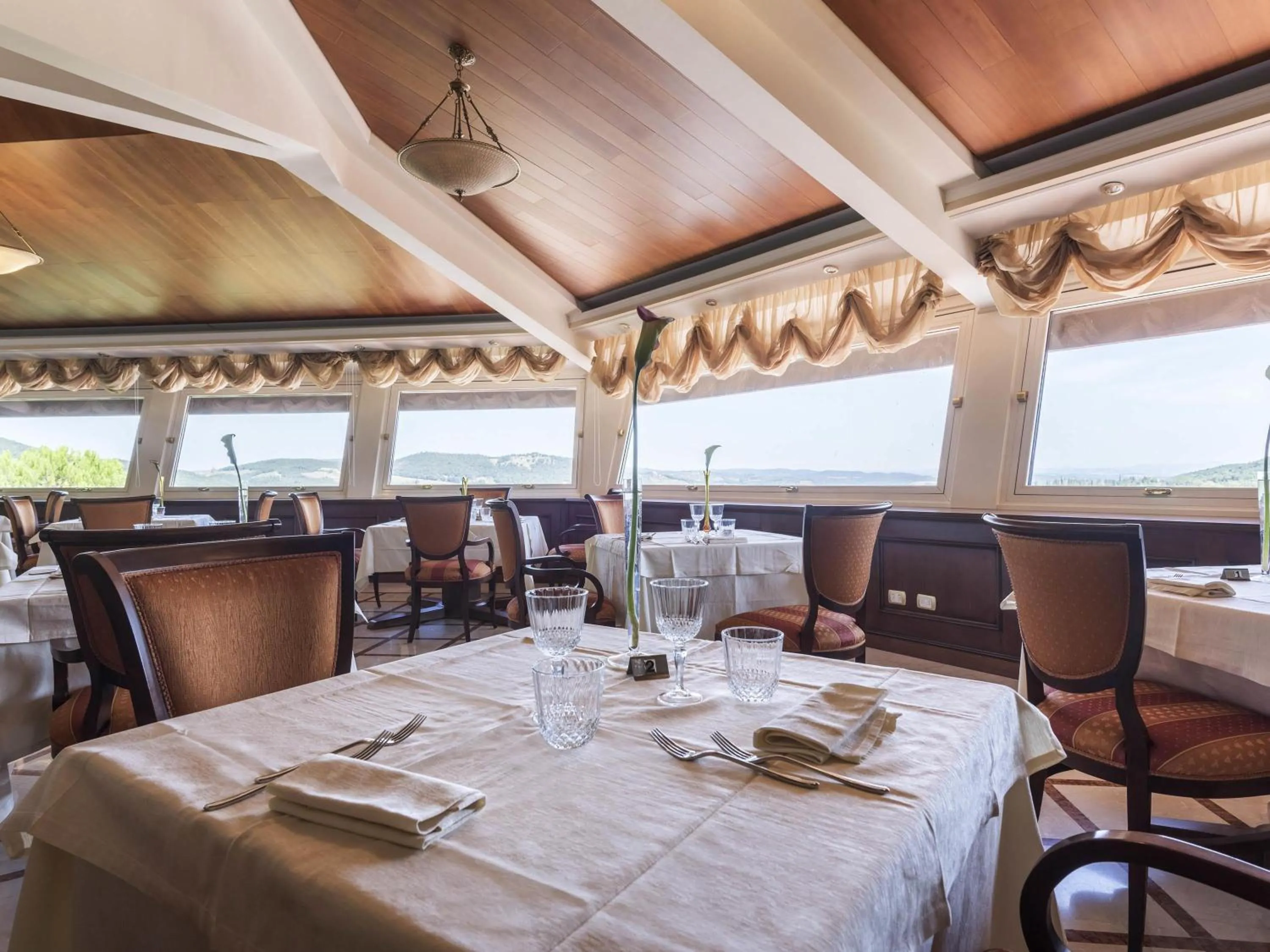 Restaurant/places to eat in Mercure Petriolo Siena Terme Spa Hotel