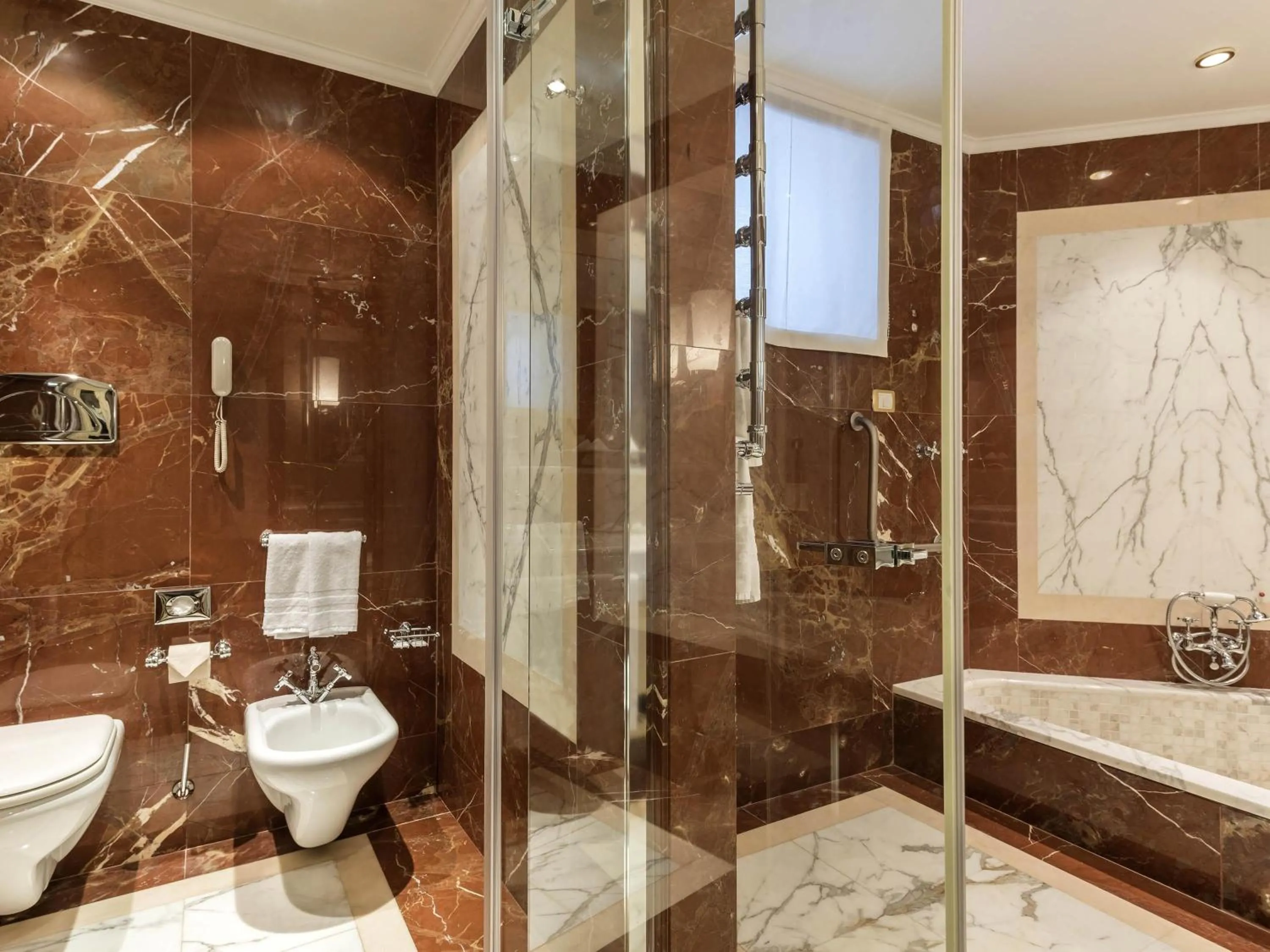 Bedroom in Mercure Petriolo Siena Terme Spa Hotel