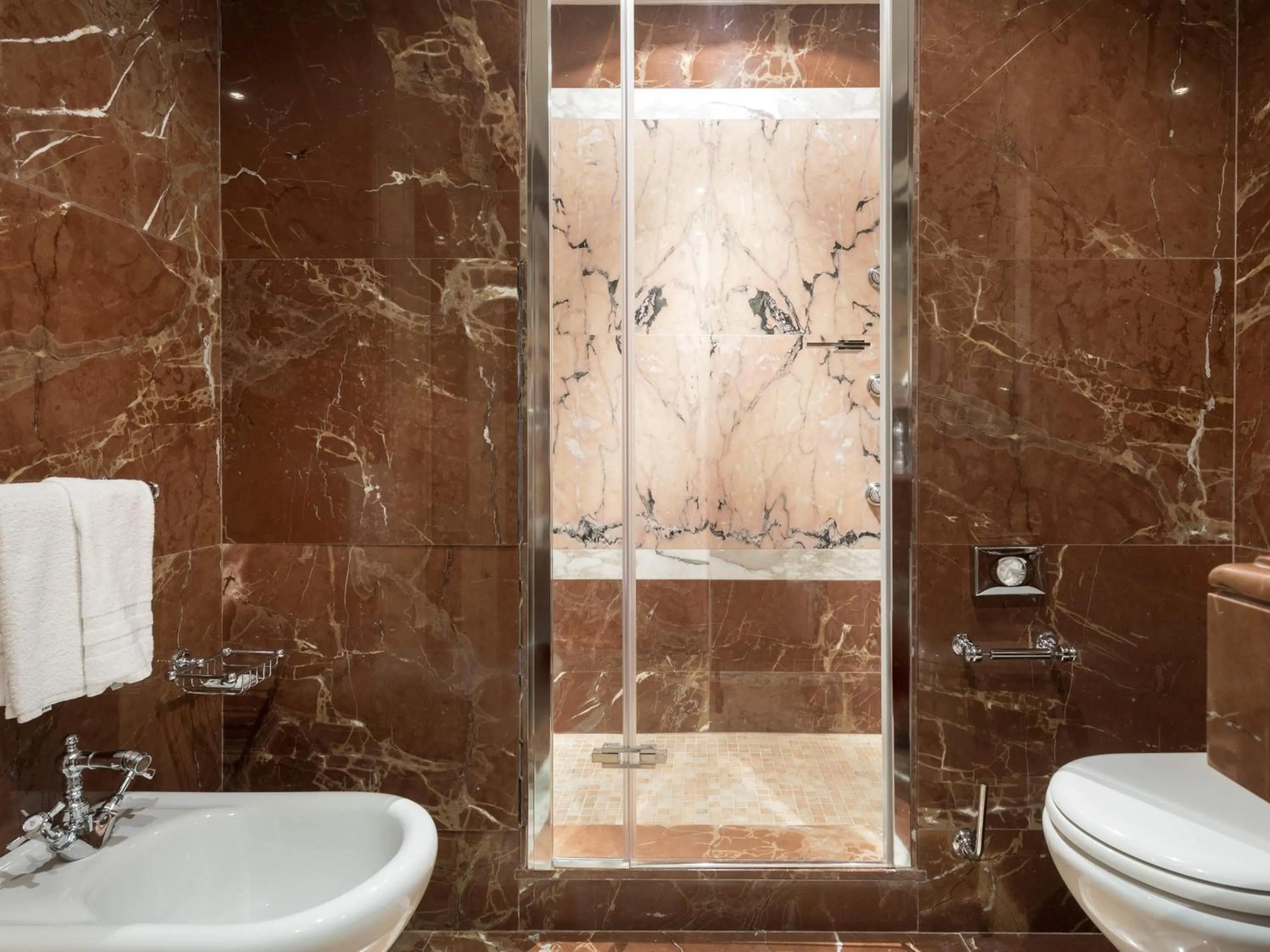 Bedroom in Mercure Petriolo Siena Terme Spa Hotel