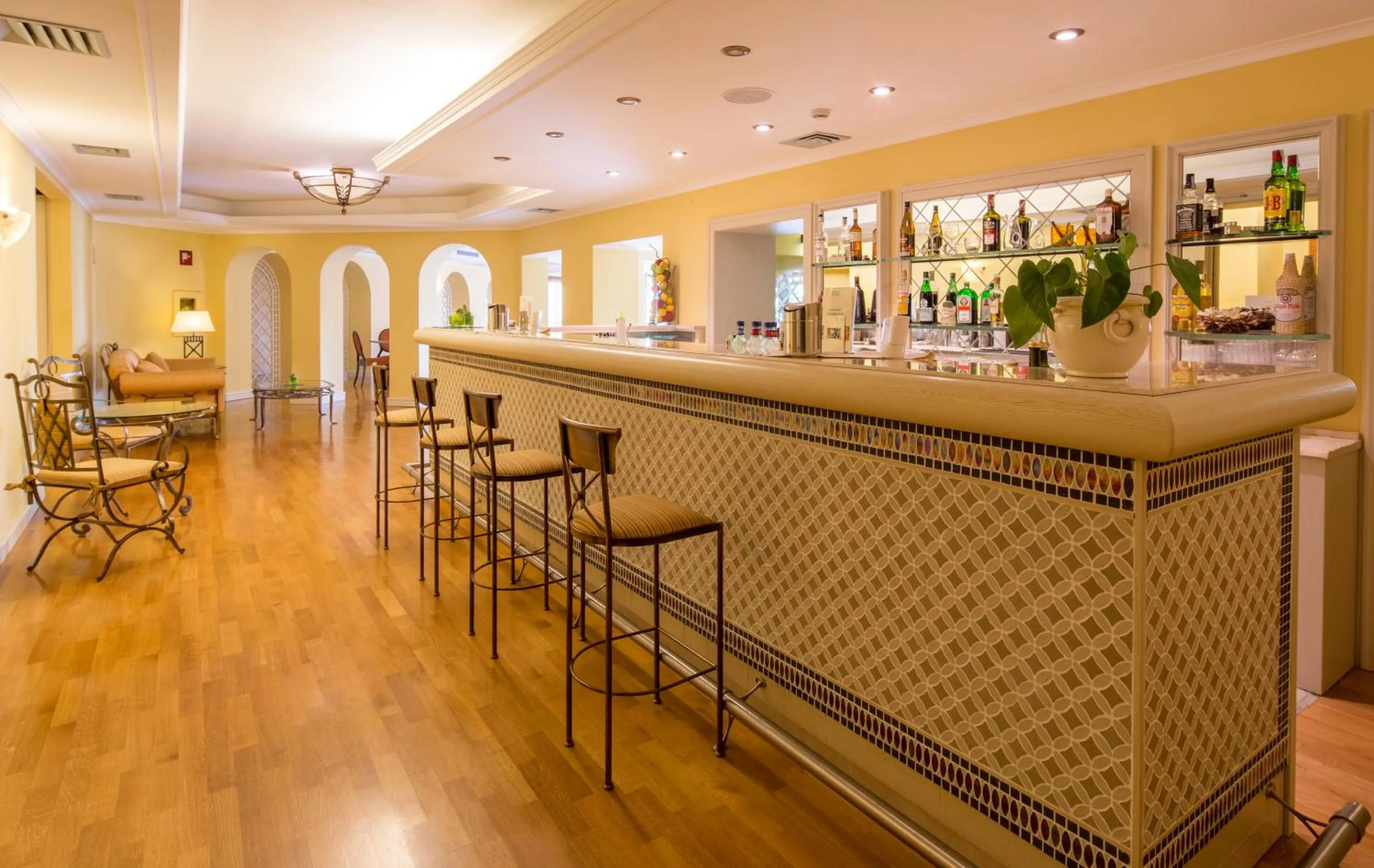 Lounge or bar in Mercure Petriolo Siena Terme Spa Hotel