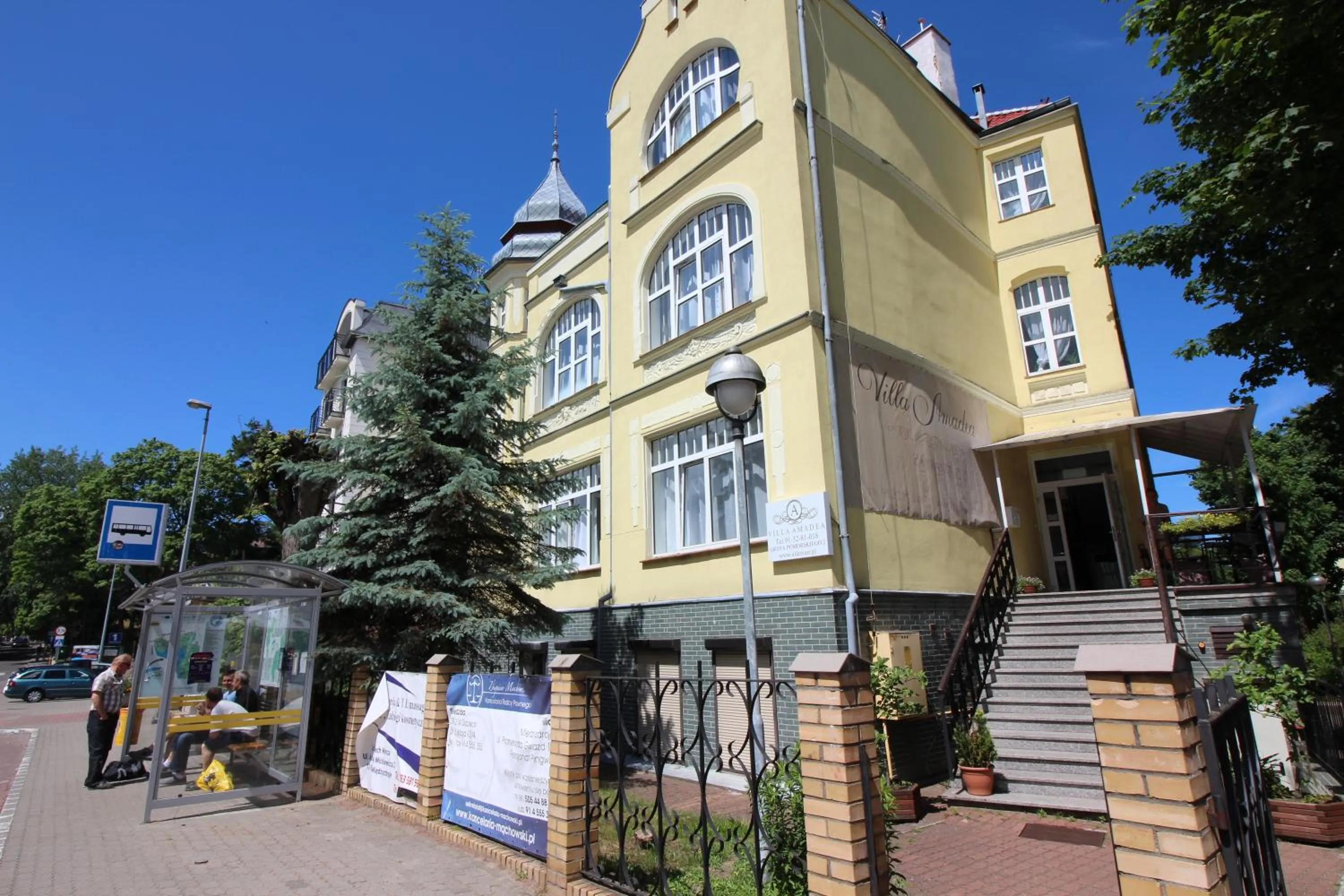 Facade/entrance in Villa Amadea