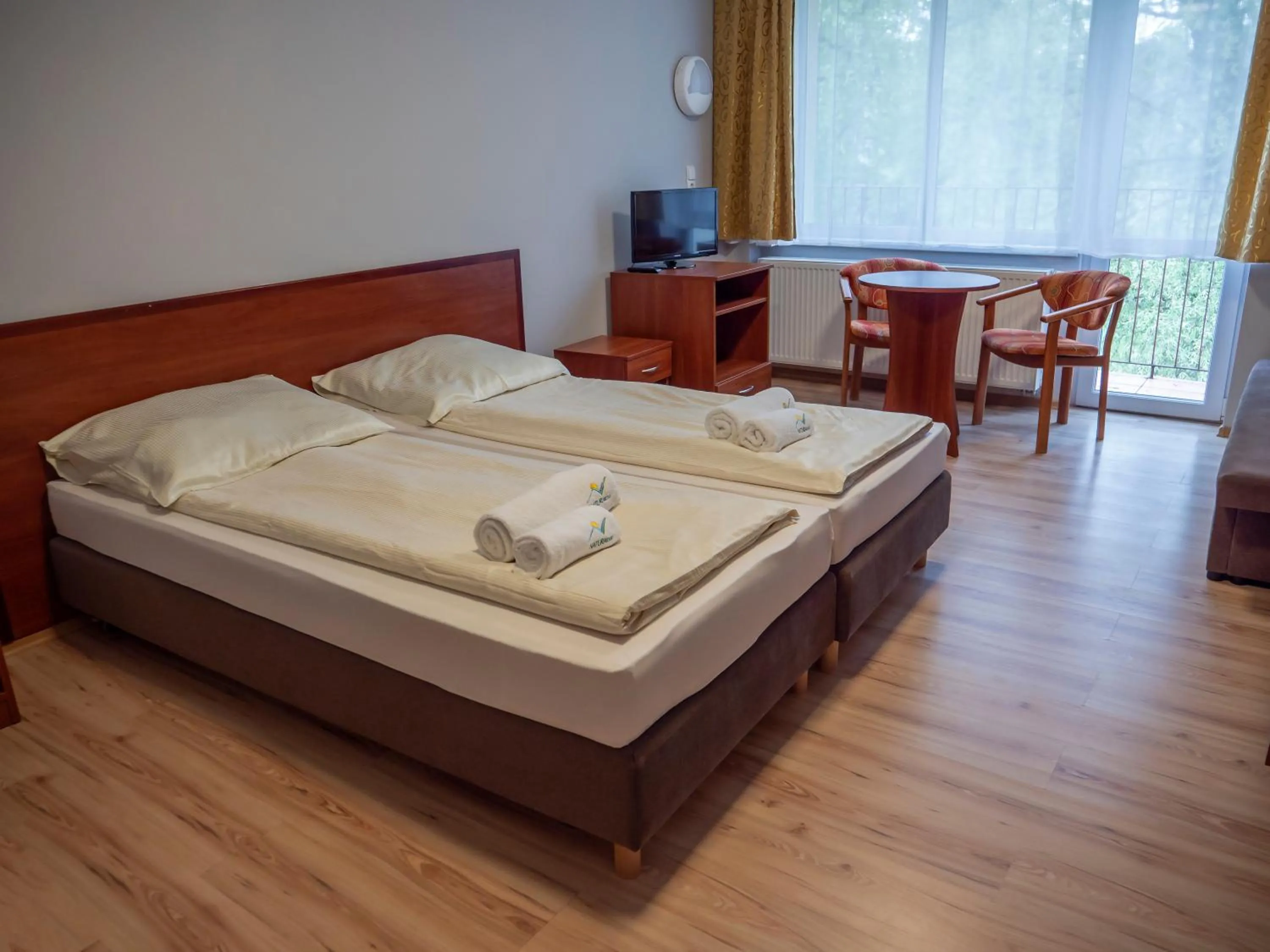 Bed in Słoneczny Brzeg Natura Tour