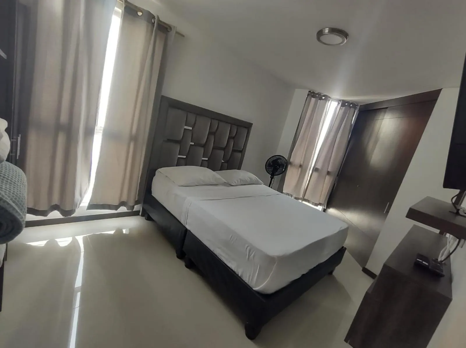 Bedroom, Bed in Valle del lili cozy apartment