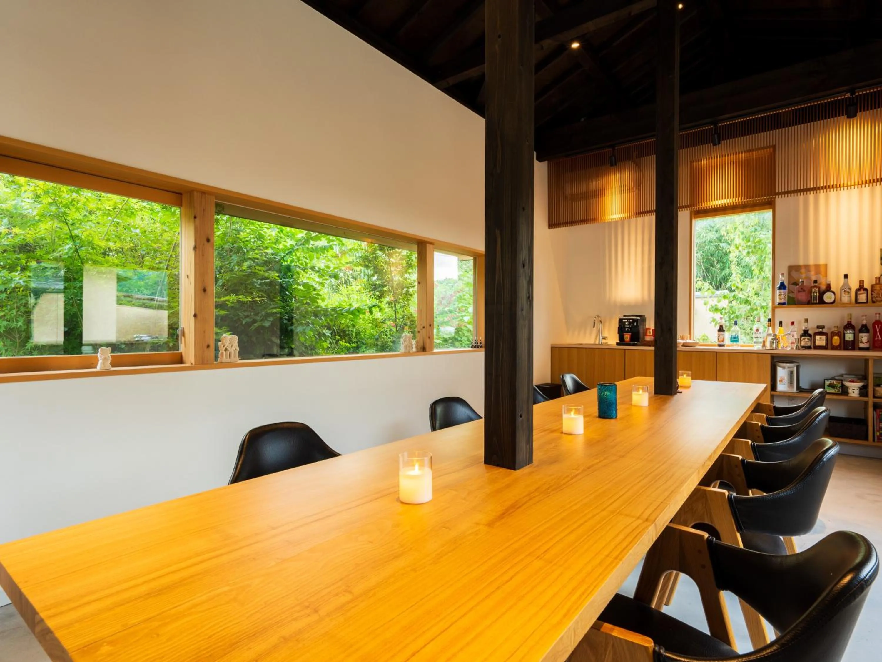 Lounge or bar in Yufuin Hanarenoyado Yukagetsu