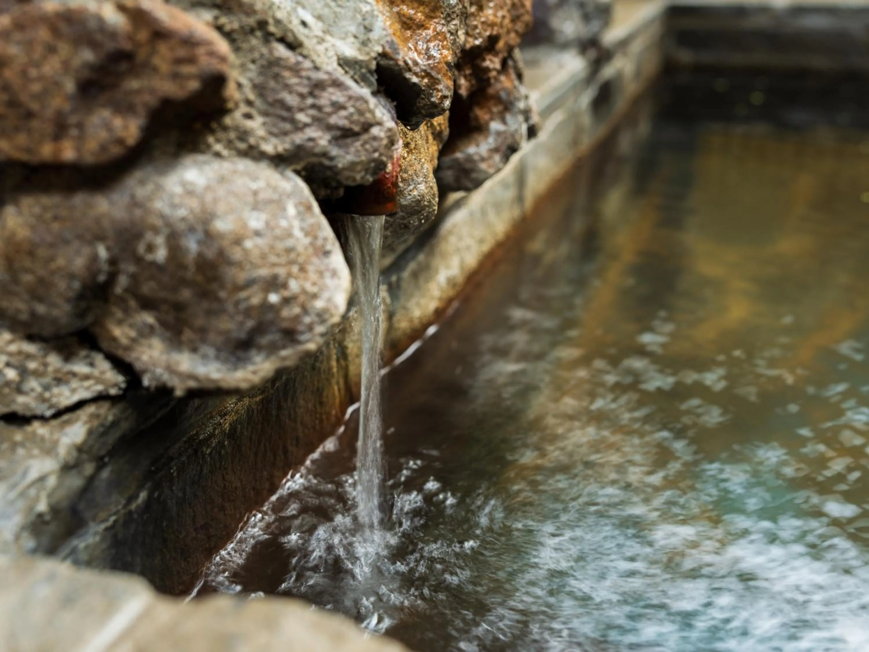 Hot Spring Bath in Yufuin Hanarenoyado Yukagetsu
