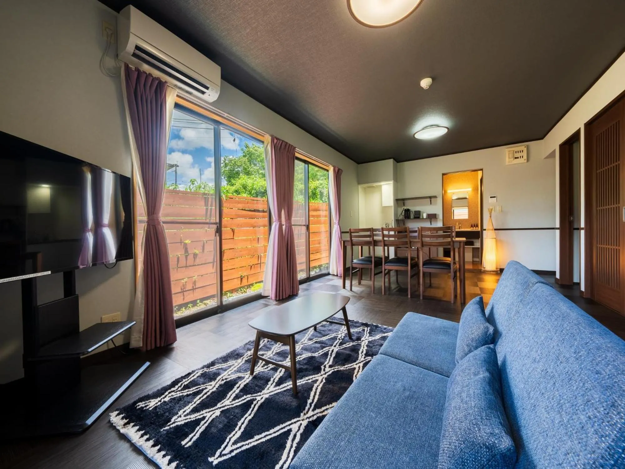 Yufuin Hanarenoyado Yukagetsu