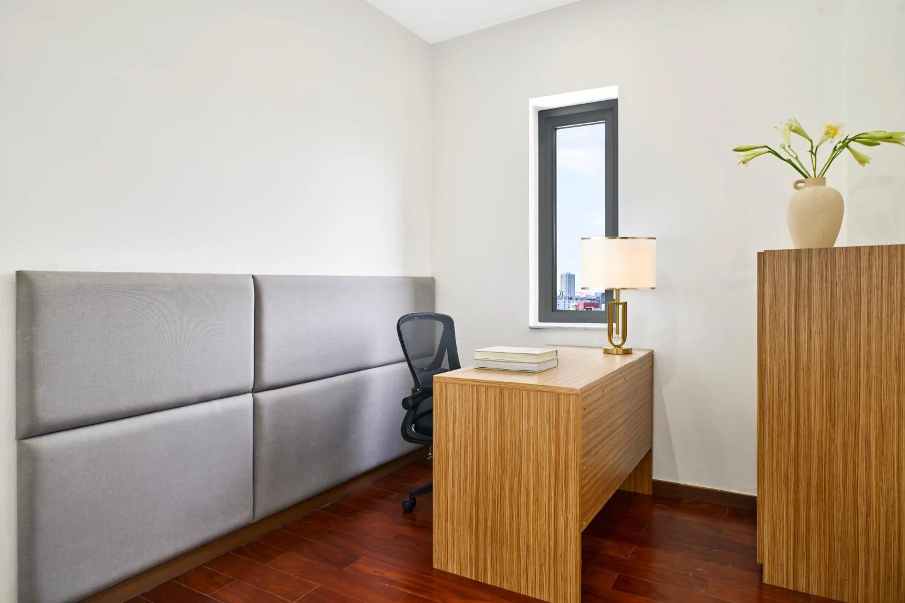 Photo of the whole room in Oakwood Hotel & Apartments Saigon