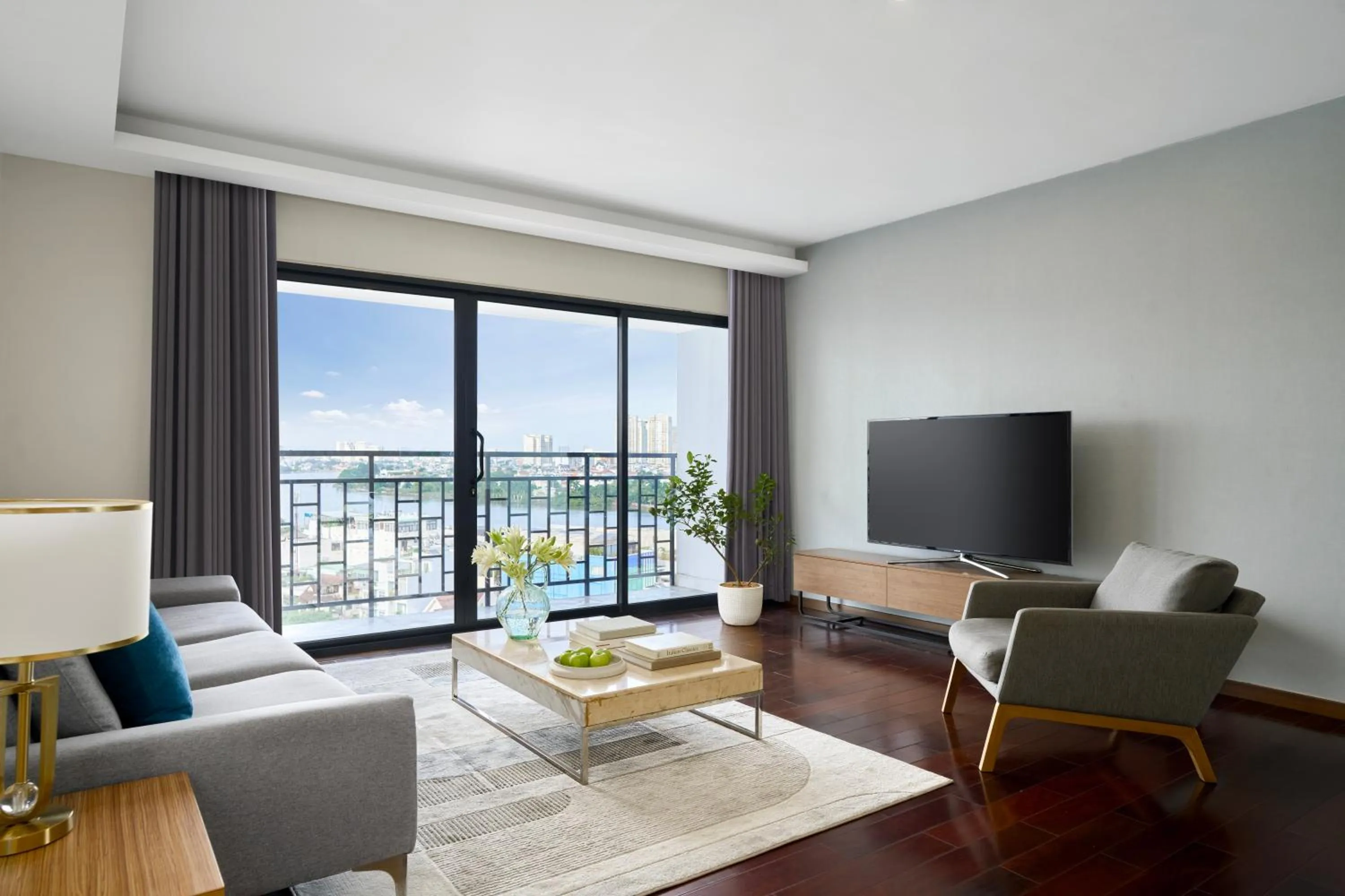 TV and multimedia in Oakwood Hotel & Apartments Saigon