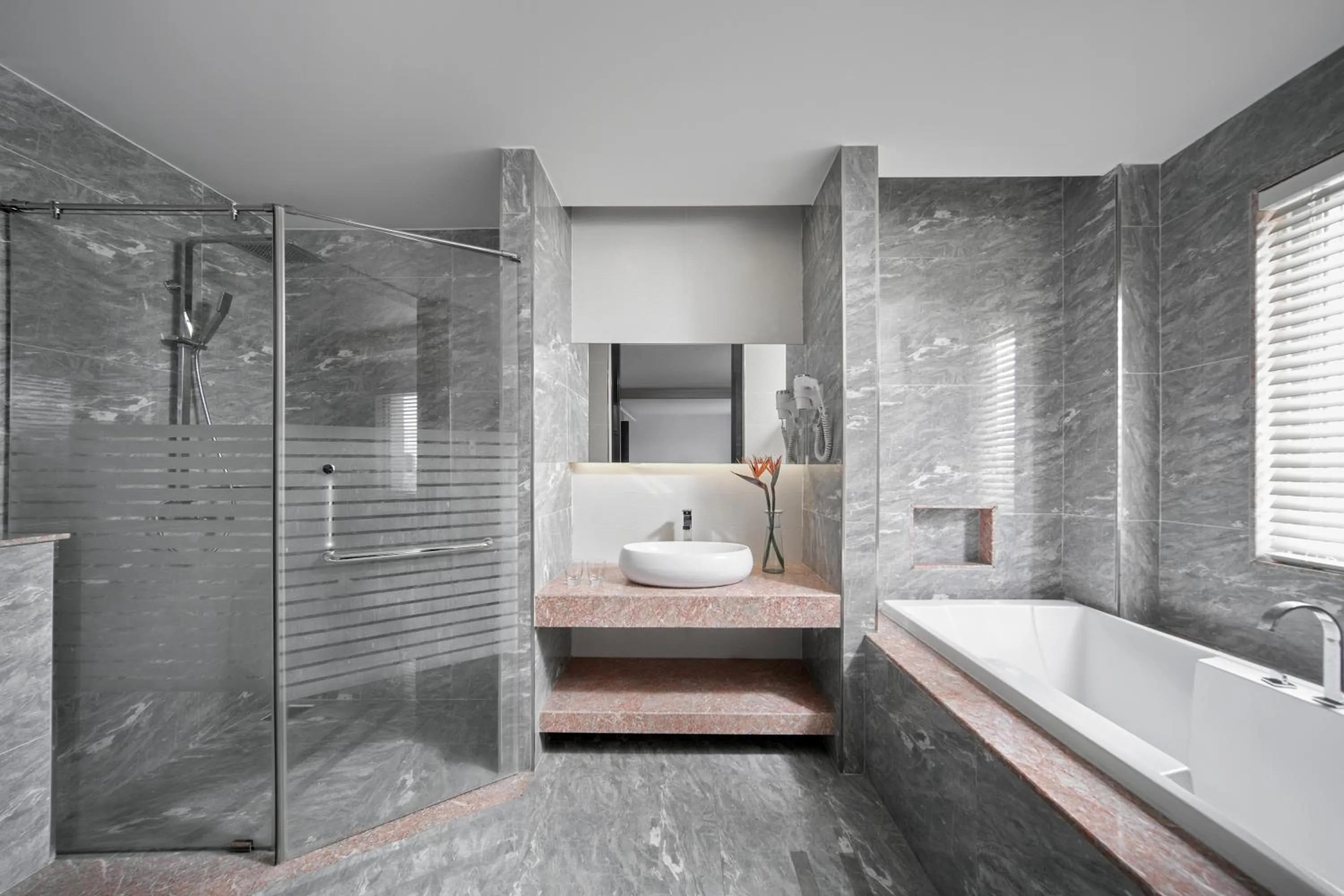 Bathroom in Oakwood Hotel & Apartments Saigon