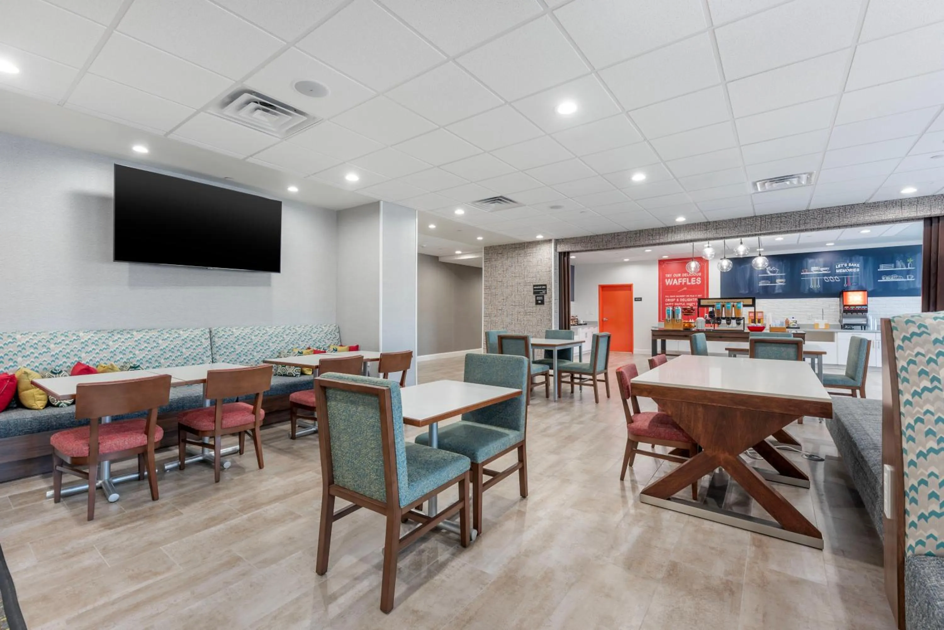 Seating area in Hampton Inn Harker Heights