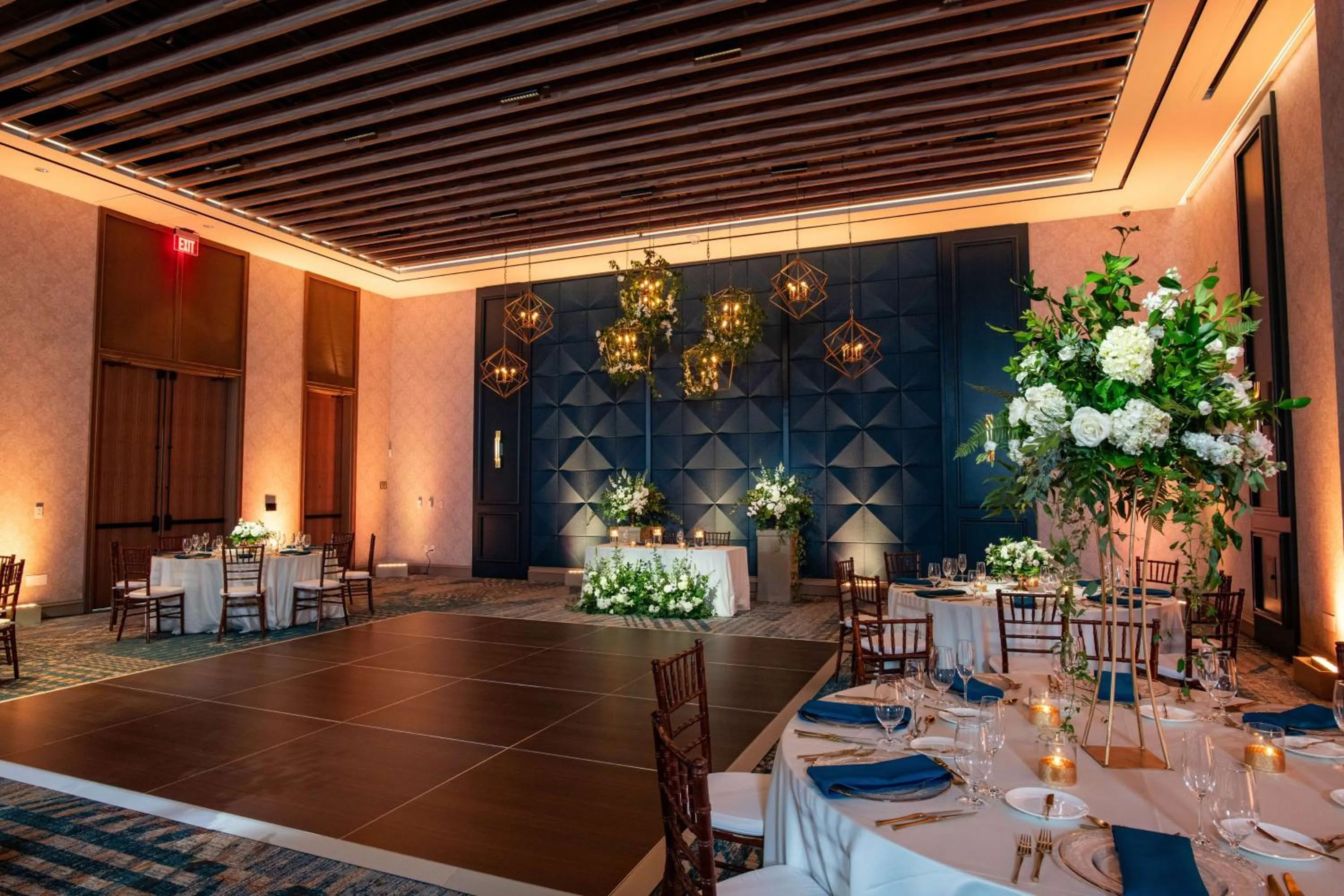 Meeting/conference room in Embassy Suites By Hilton Virginia Beach Oceanfront Resort