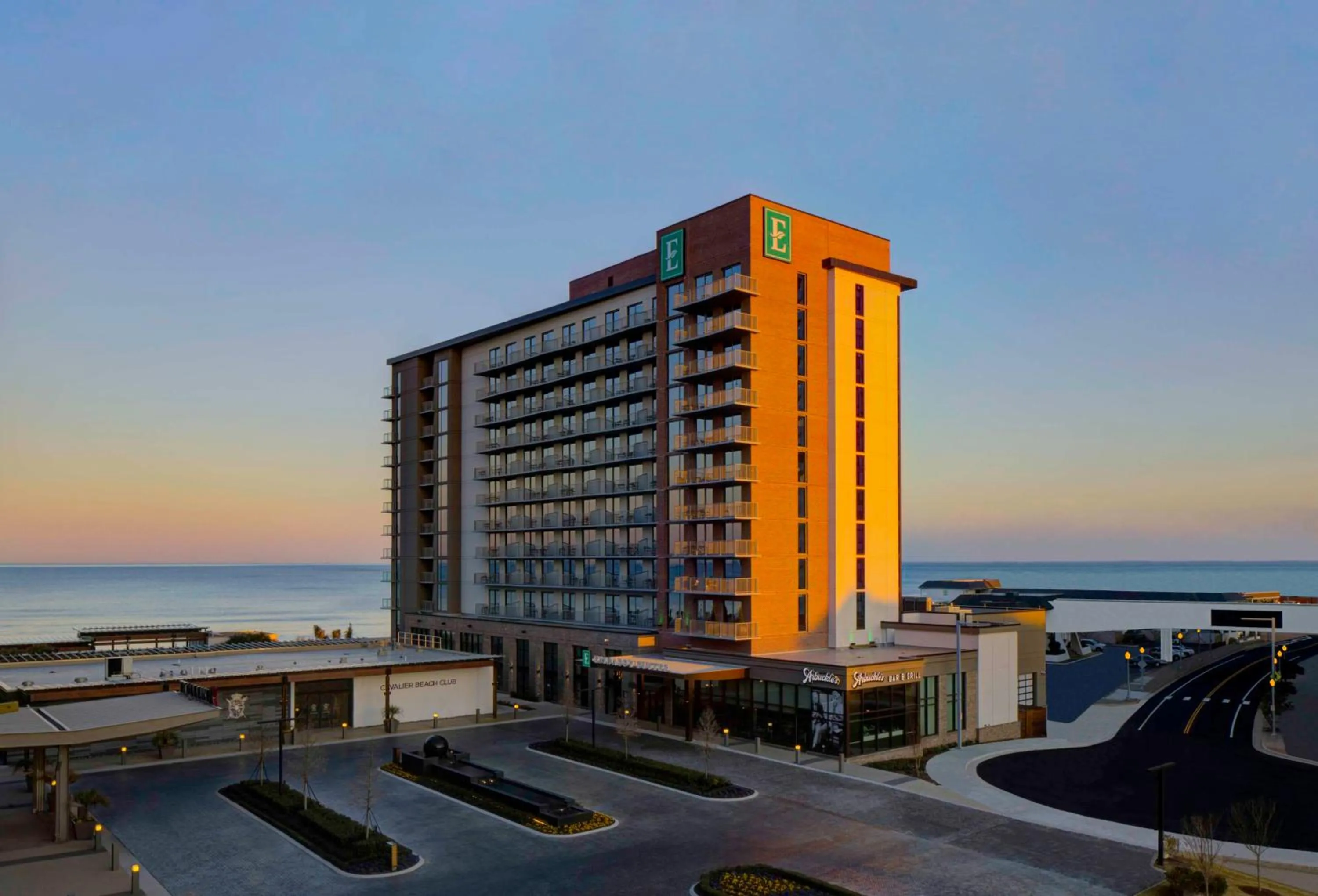 Property building in Embassy Suites By Hilton Virginia Beach Oceanfront Resort